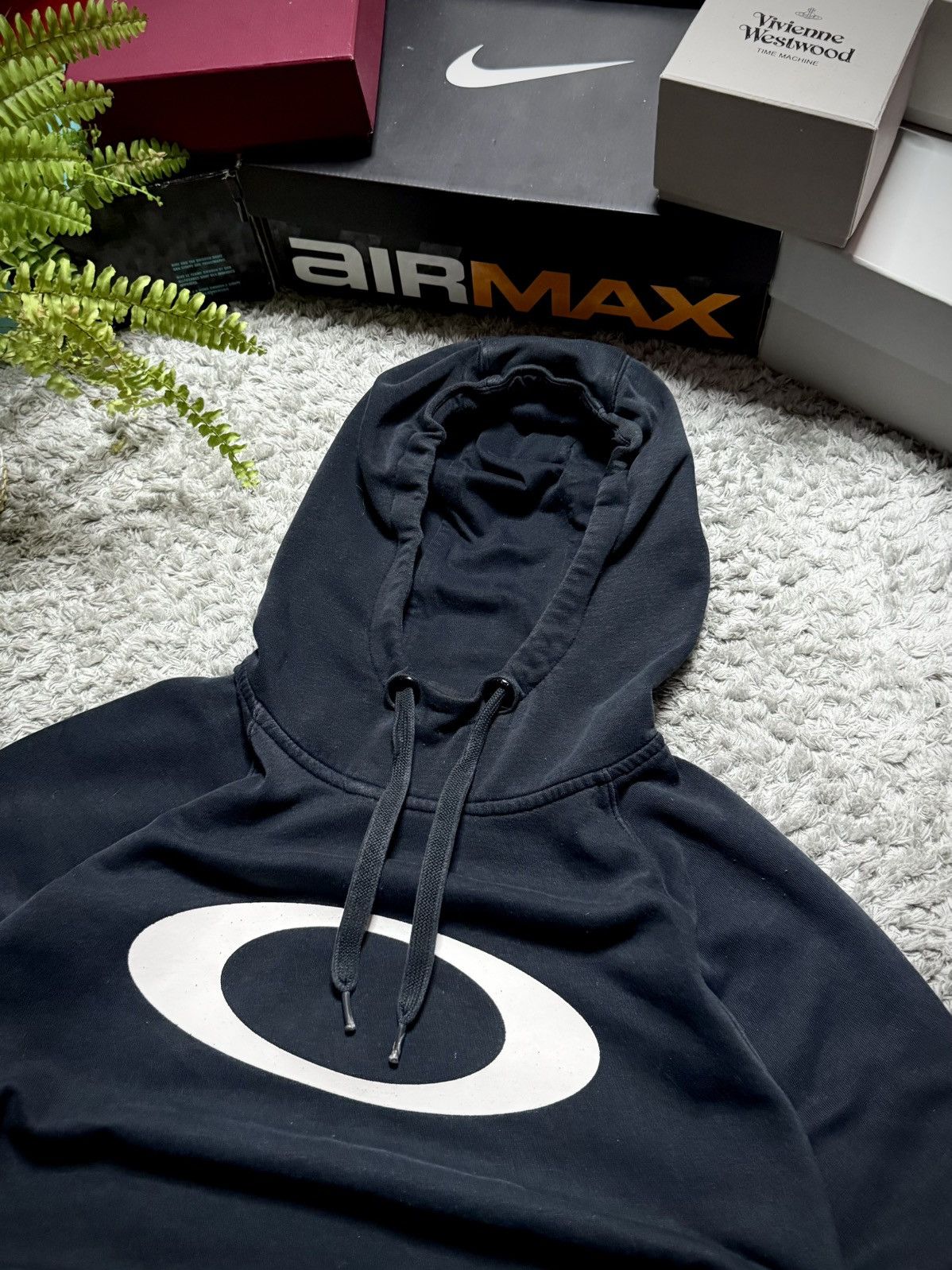 Oakley Oakley Hoodie Rare Big Logo Vintage 00s Streetwear Size US M / EU 48-50 / 2 - 4 Thumbnail