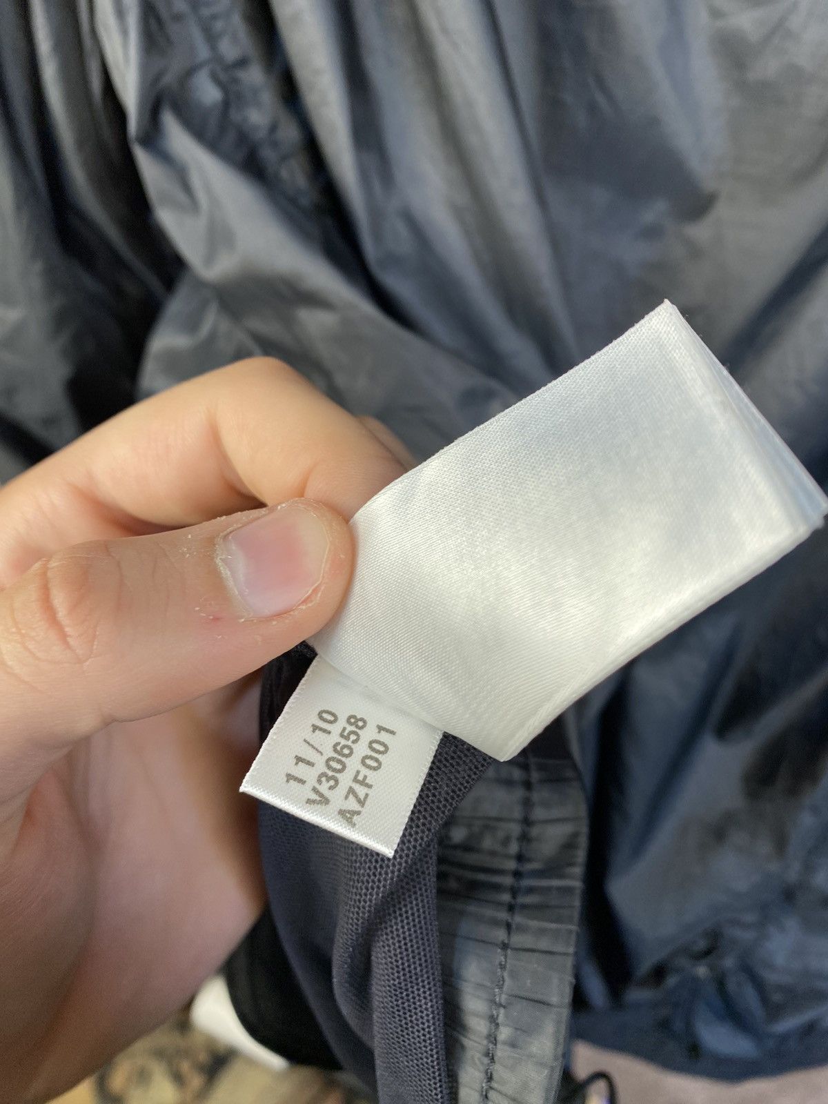 Adidas Adidas X Stella McCartney Windbreaker Zipper Jacket Size S / US 4 / IT 40 - 14 Thumbnail