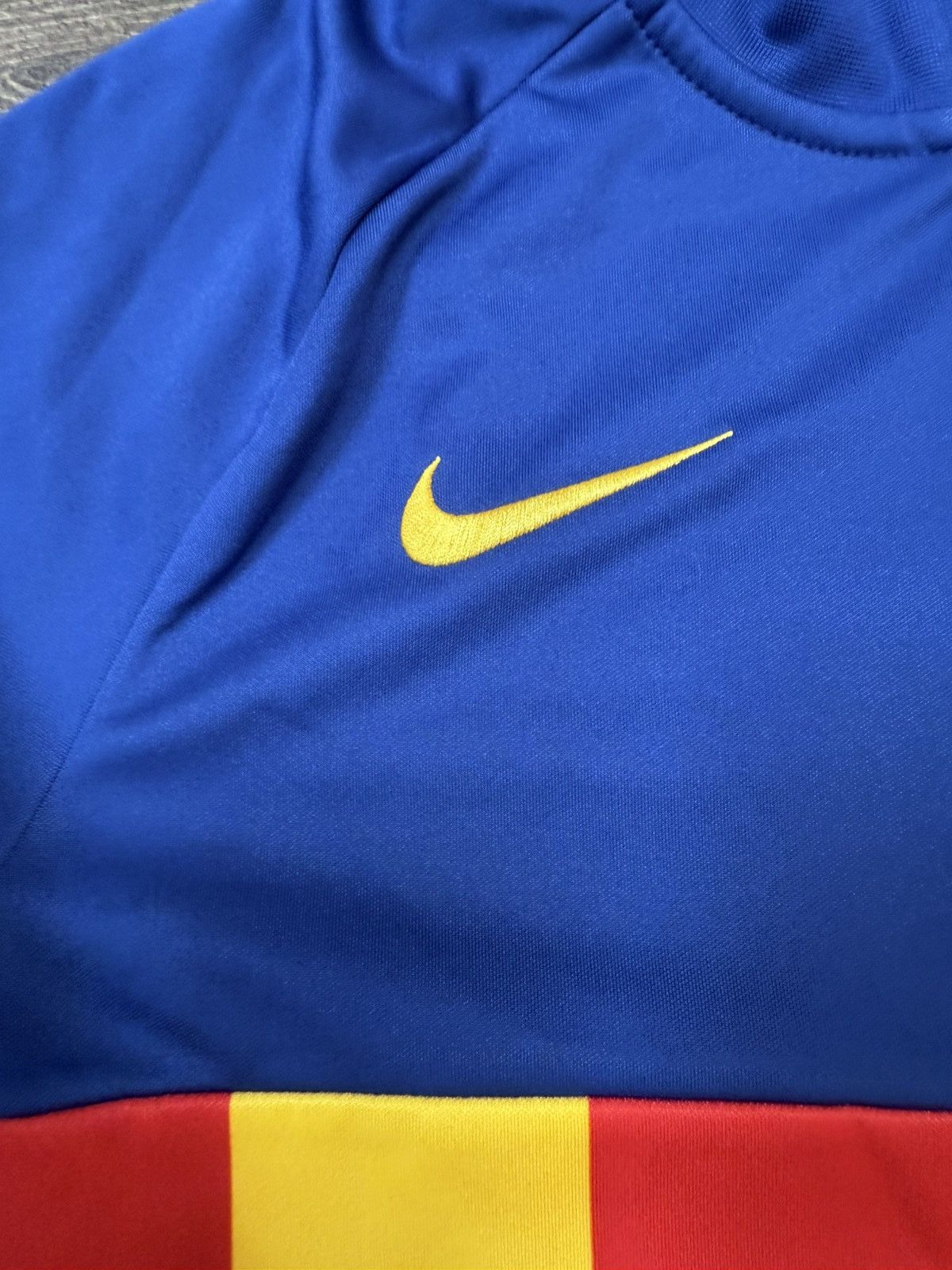 Nike Vintage FC Barcelona Nike Zip up Drill Track Jacket Size US S / EU 44-46 / 1 - 2 Thumbnail
