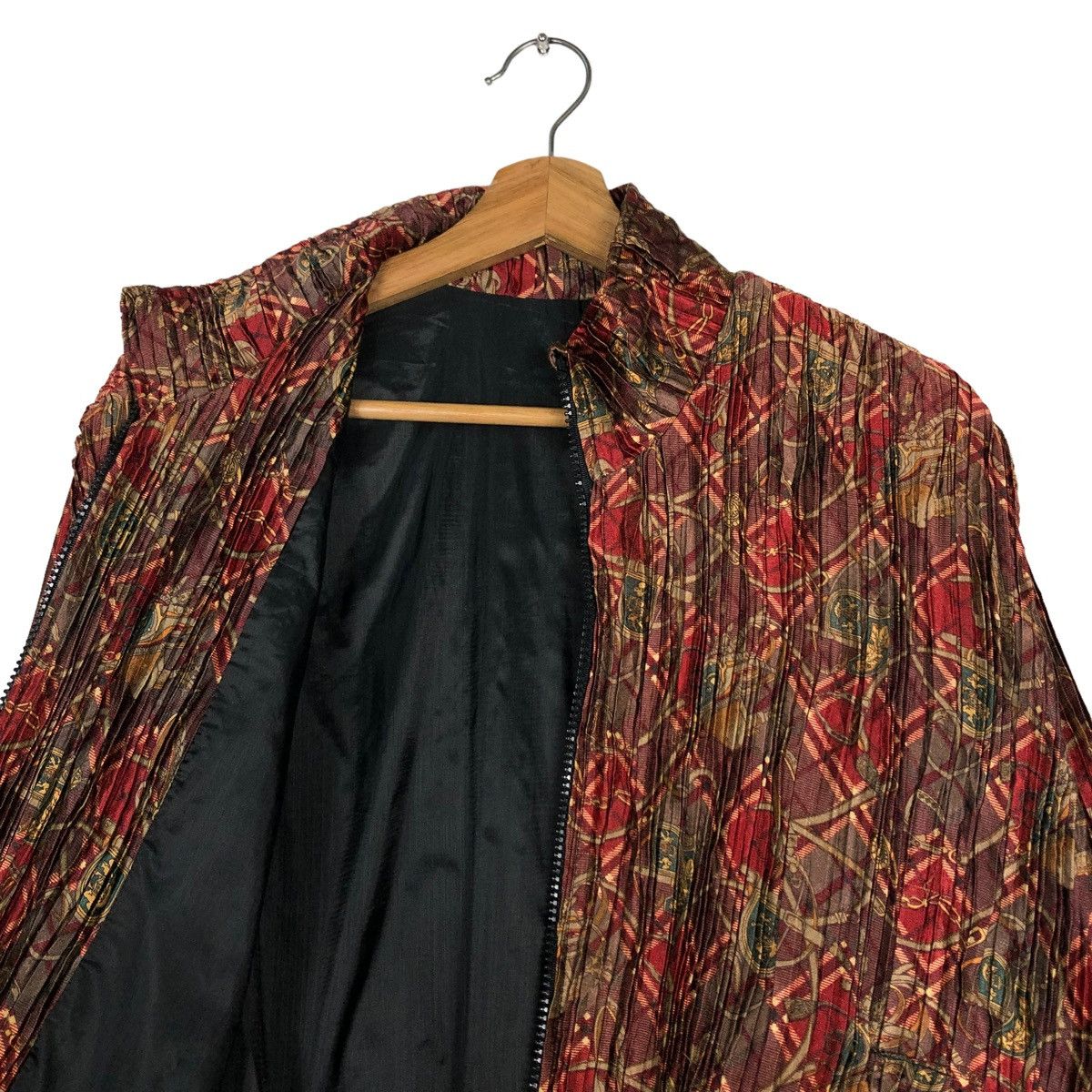 Japanese Brand 🔥RARE VINTAGE BOMBER JACKET PLEATED DESIGN ISSEY MIYAKE Size US M / EU 48-50 / 2 - 12 Thumbnail
