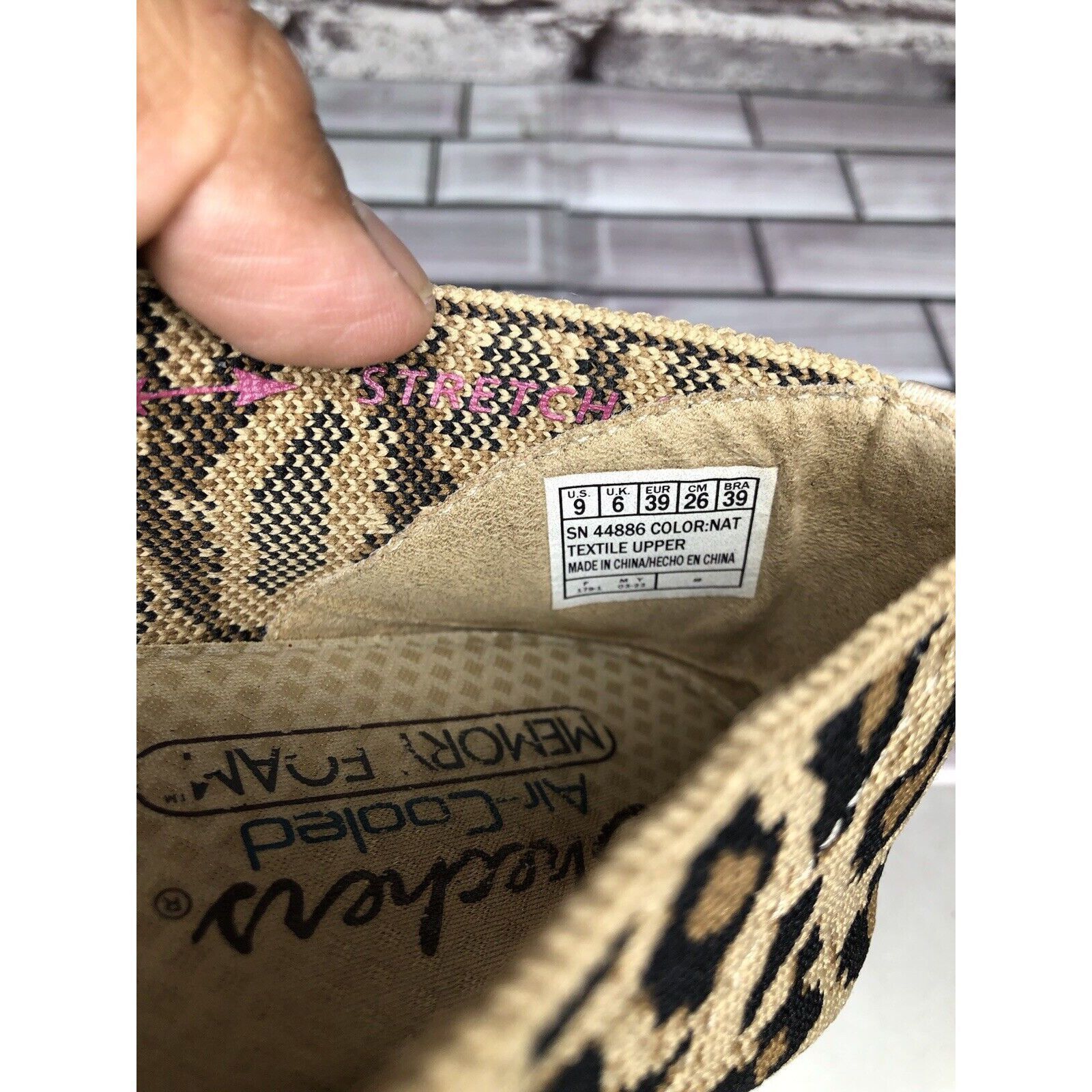 SKECHERS Skechers Air Cooled Memory Foam Leopard Textile Stretch Poin Size US 9 / IT 39 - 10 Thumbnail