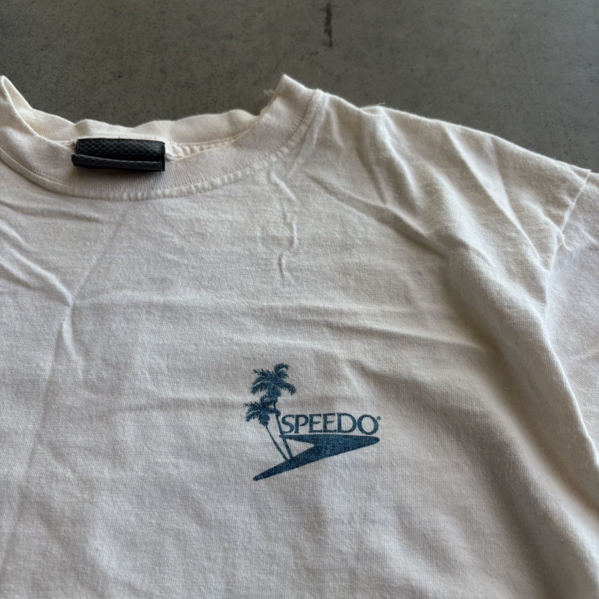 Billabong × Quiksilver × Speedo Vintage 2003 Speedo Y2K Surf Tee Cream Billabong Style XL Size US XL / EU 56 / 4 - 4 Thumbnail
