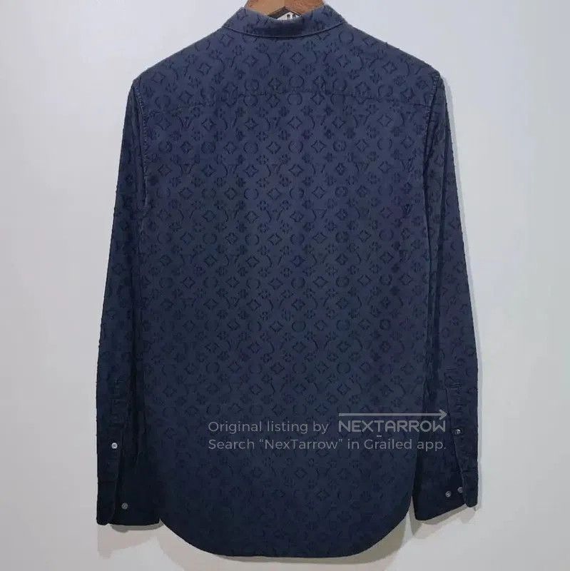 Louis Vuitton Louis Vuitton Women's Dark Blue Cotton Shirt . Size S / US 4 / IT 40 - 2 Thumbnail