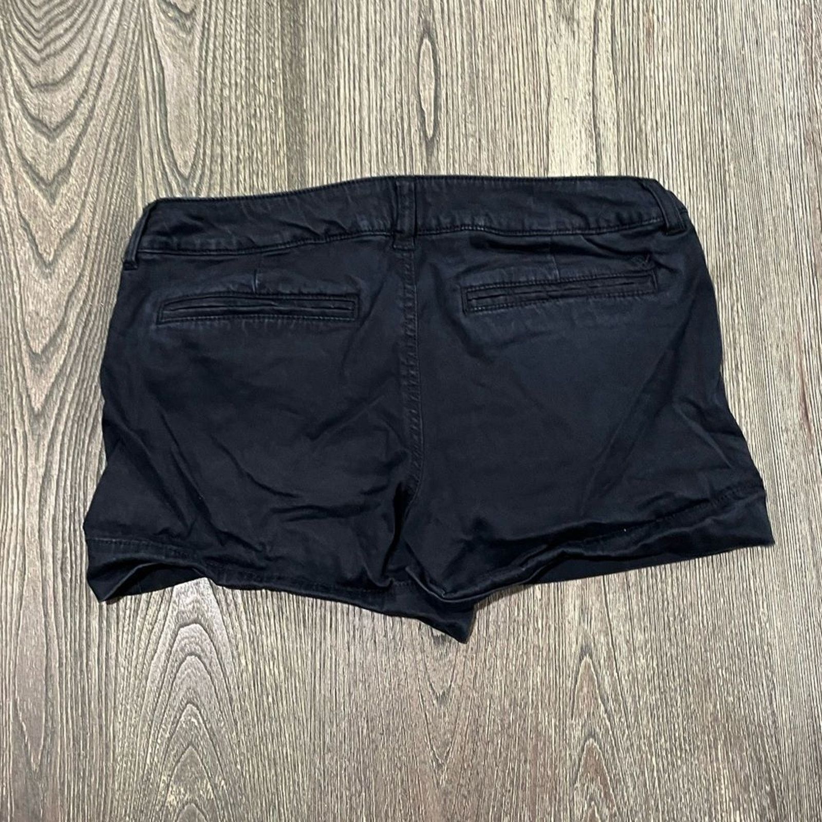 American Eagle Outfitters American Eagle Khaki Shorts Low-Rise Stretch Pockets Black 6 Size 28" / US 6 / IT 42 - 7 Thumbnail