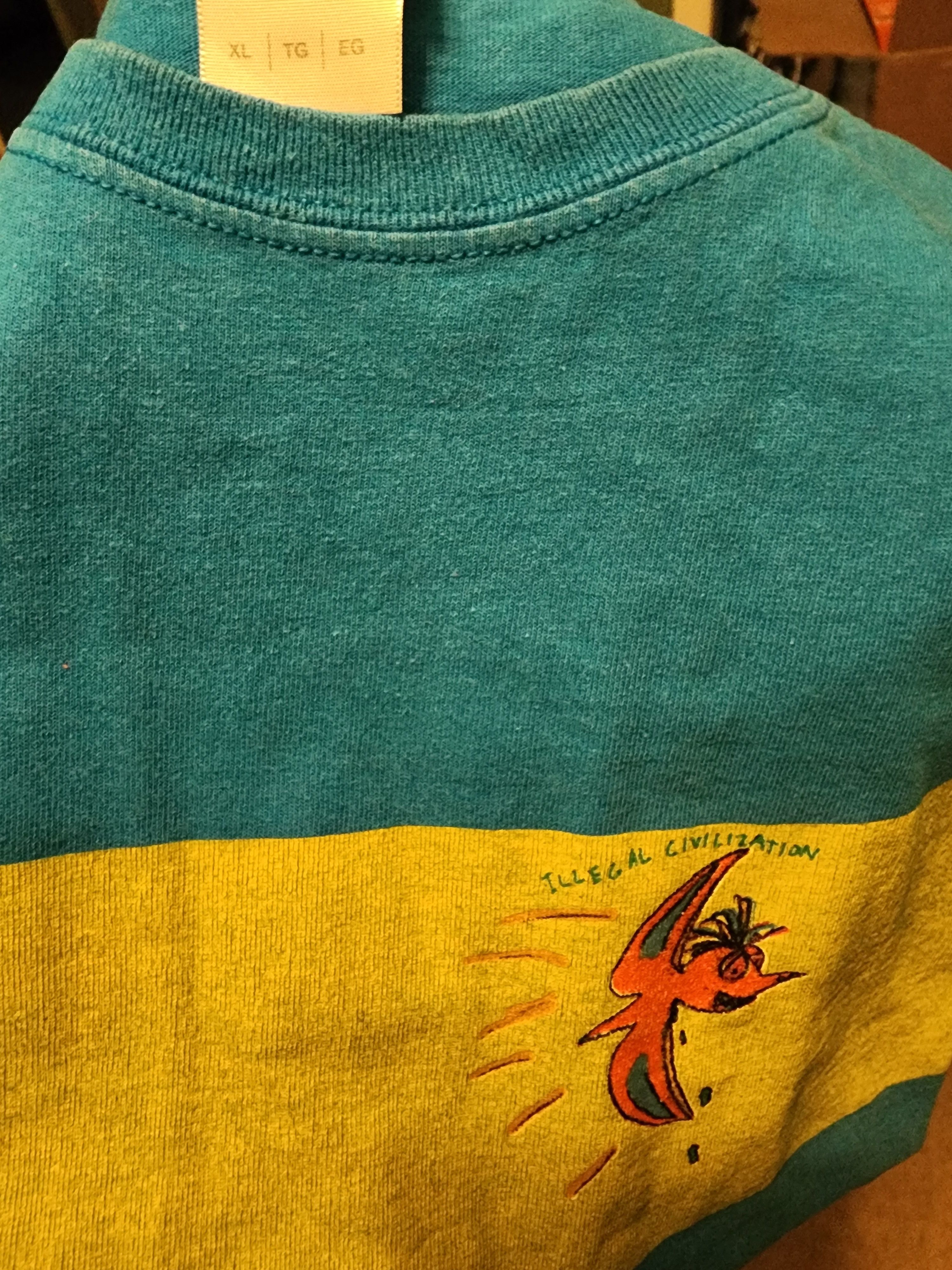 Illegal Civilization Ic bird tee Size US XL / EU 56 / 4 - 1 Thumbnail