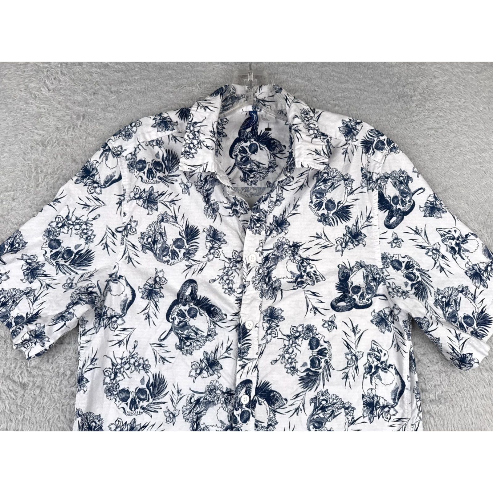H&M H&M Divided Shirt Adult Small White Blue Floral Button-Up 100% Cotton Hawaiian Mens Size US S / EU 44-46 / 1 - 4 Thumbnail