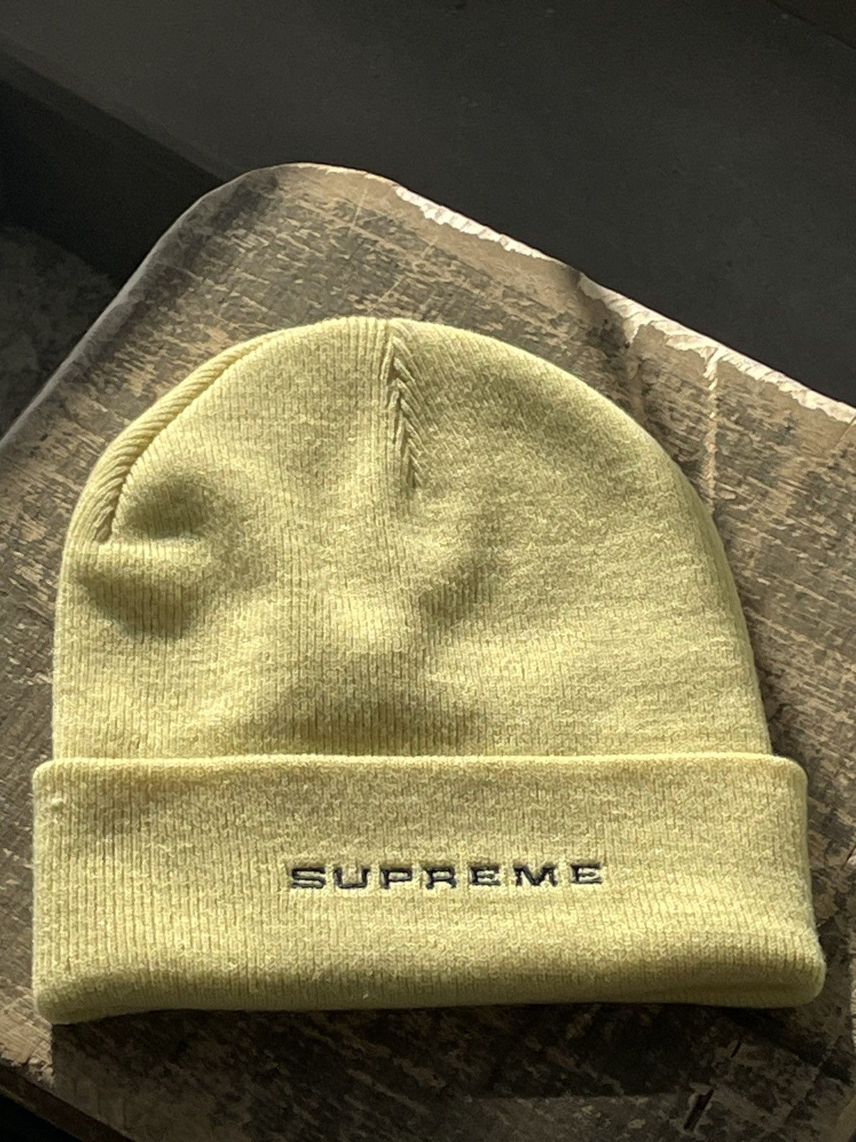 Supreme Supreme Nike Snakeskin Beanie Pale Yellow Size ONE SIZE - 4 Thumbnail