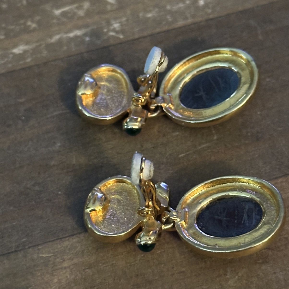 Givenchy Givenchy gold tone Lapis Carnelian scarab dangle earrings Size ONE SIZE - 3 Thumbnail