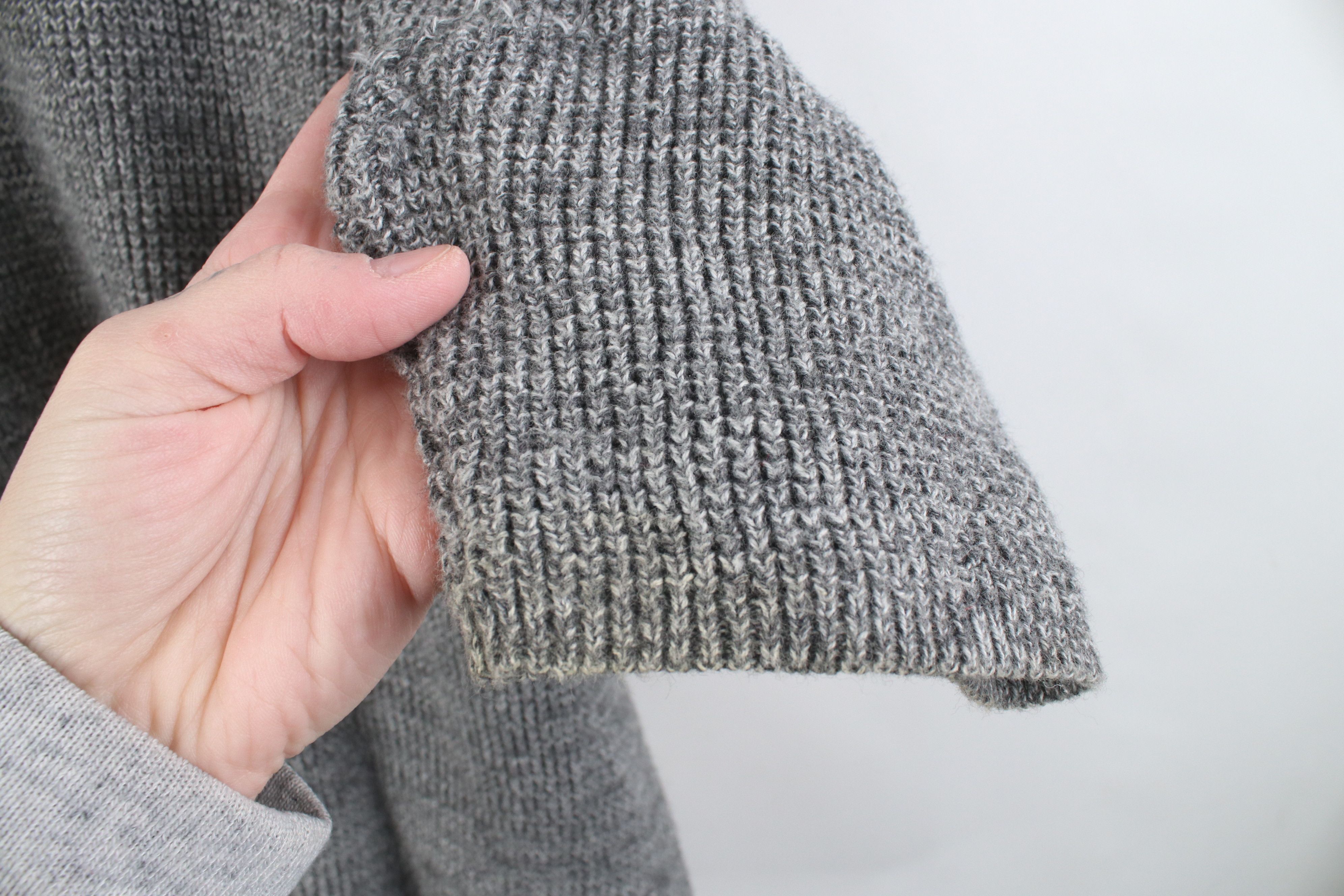 Vintage Vintage 90s Y2K Streetwear Ribbed Knit Henley Sweater Gray Size US XL / EU 56 / 4 - 7 Thumbnail