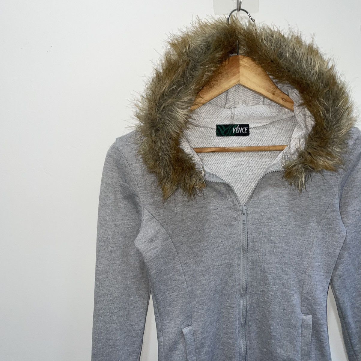 Tornado Mart Japanese Vence Fur Hoodie Ifsixwasnine lgb 🌍 Size US XS / EU 42 / 0 - 2 Thumbnail