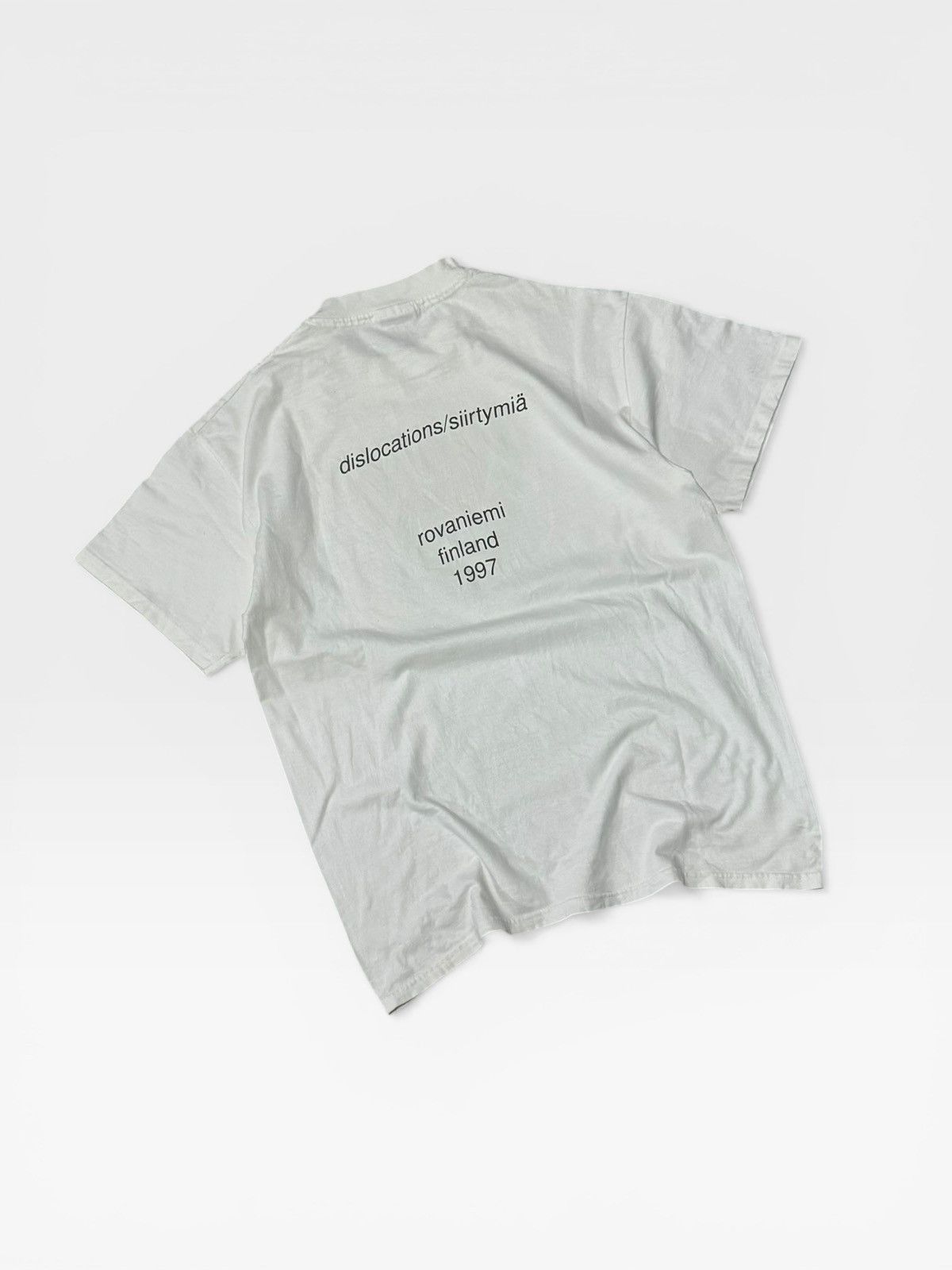 Vintage Vintage 90sMaría Martinez-Cañas Dislocations Finland Art Tee Size US L / EU 52-54 / 3 - 6 Thumbnail