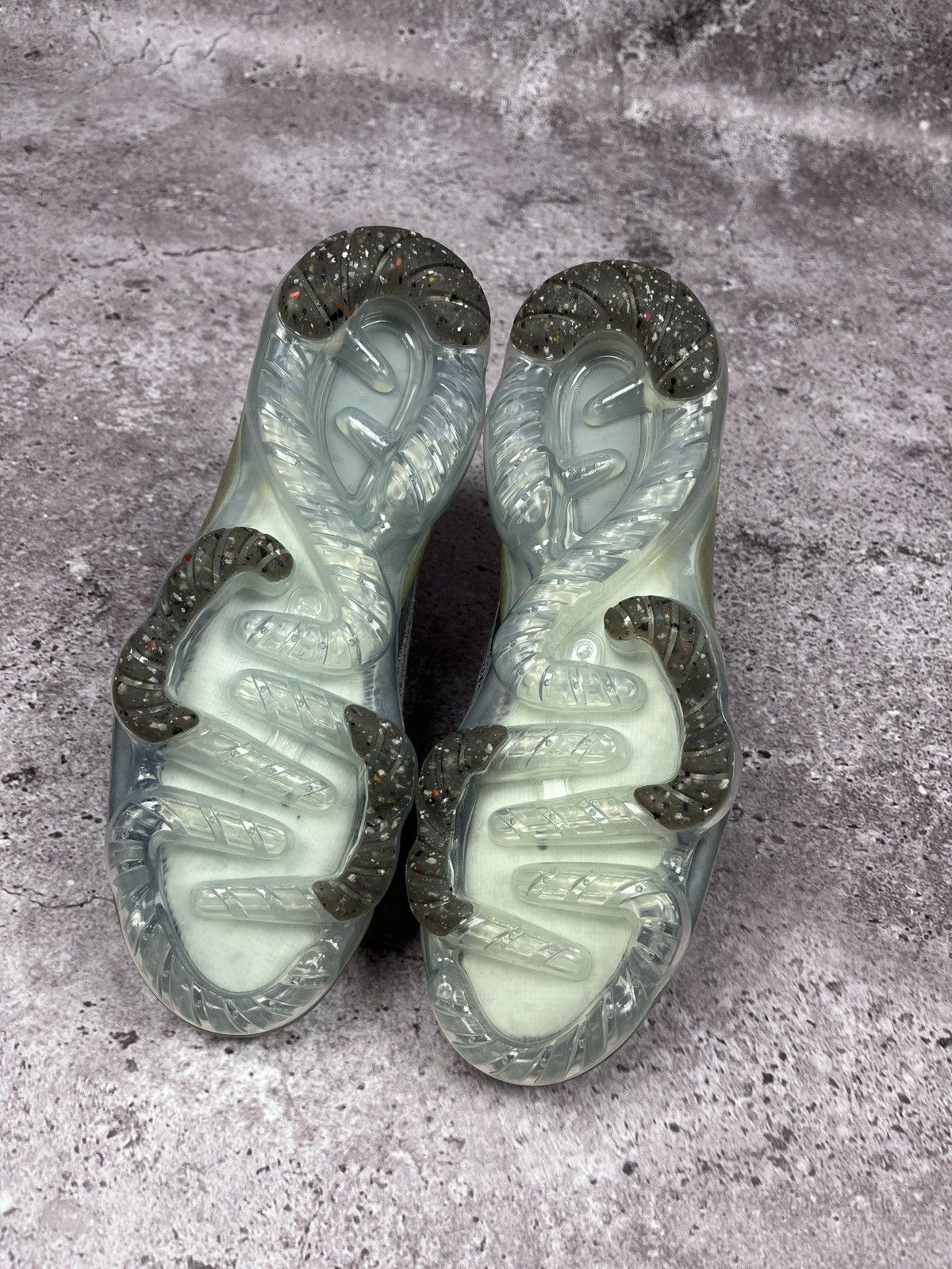 Nike Nike Air VaporMax 2020 Flyknit Size US 8 / EU 41 - 9 Thumbnail