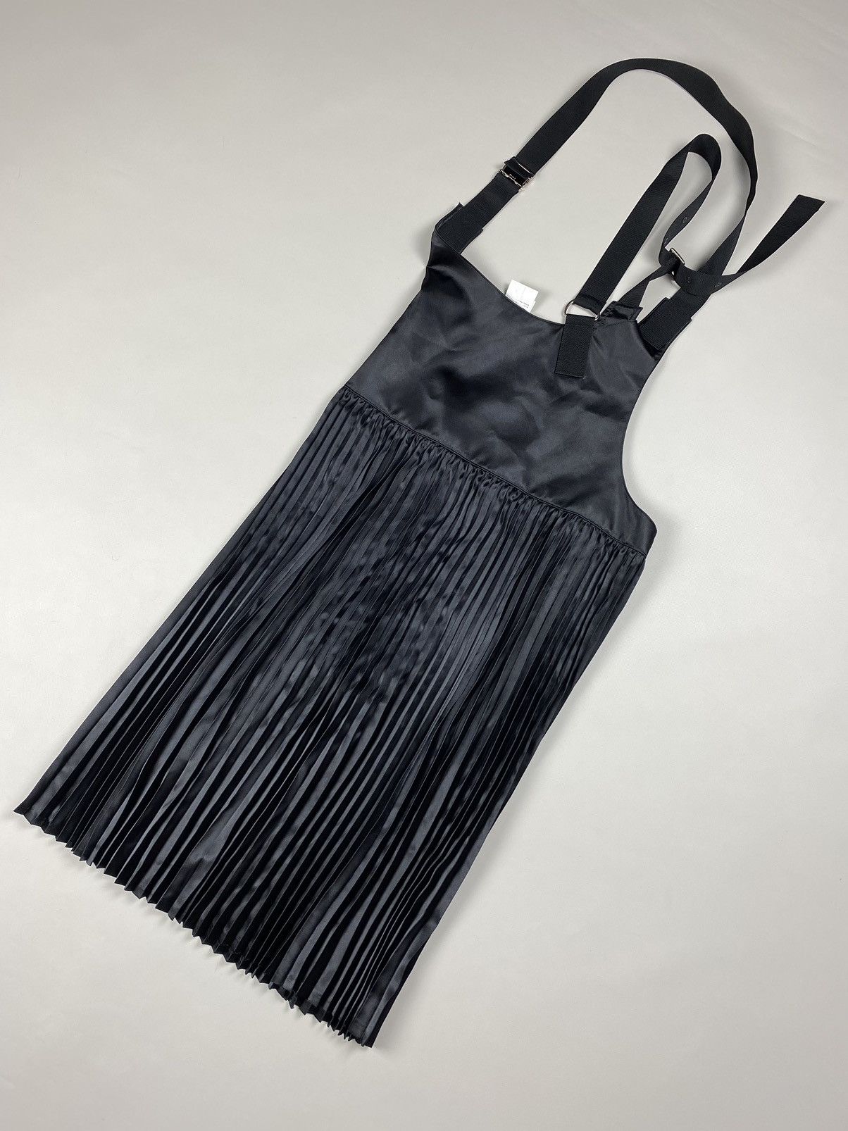Comme des Garcons Comme Des Garçons Junya Watanabe Pleated Skirt W/ Suspenders Size 25" / US 0 / IT 36 - 22 Thumbnail