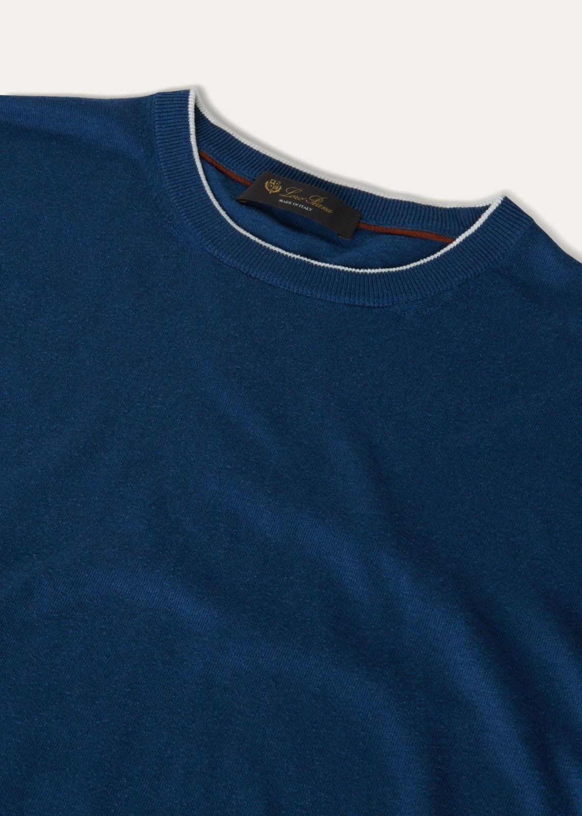Loro Piana o1srvl11e1224 Girocollo Plain-Knitted T-Shirt in Navy Blue Size US L / EU 52-54 / 3 - 2 Thumbnail