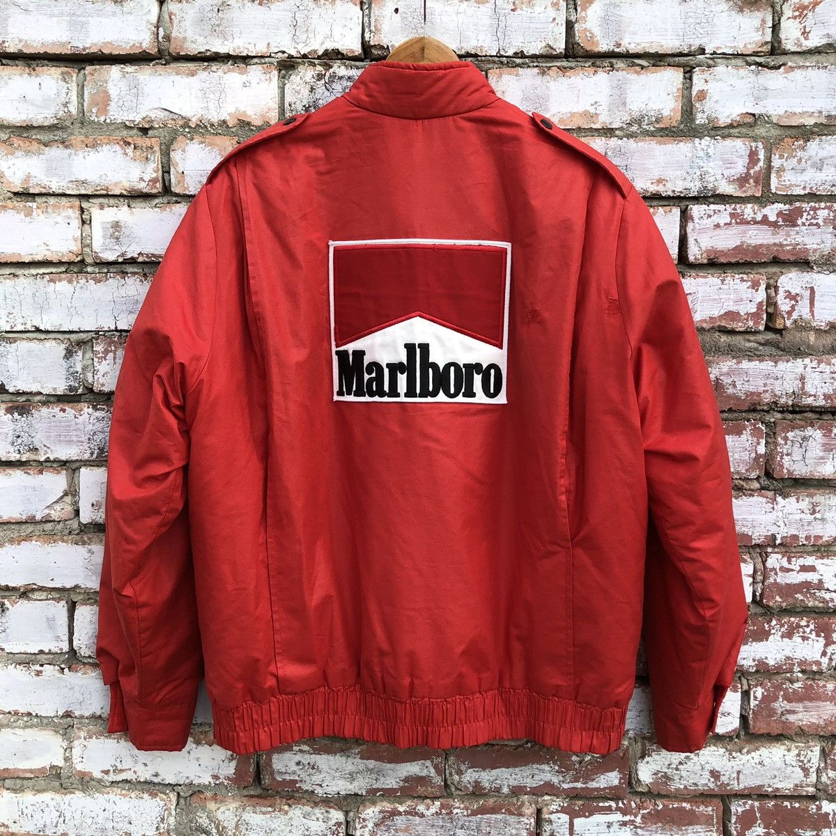 Marlboro Vintage 90s Marlboro Big Logo Racing Bomber Jacket Size US L / EU 52-54 / 3 - 2 Thumbnail
