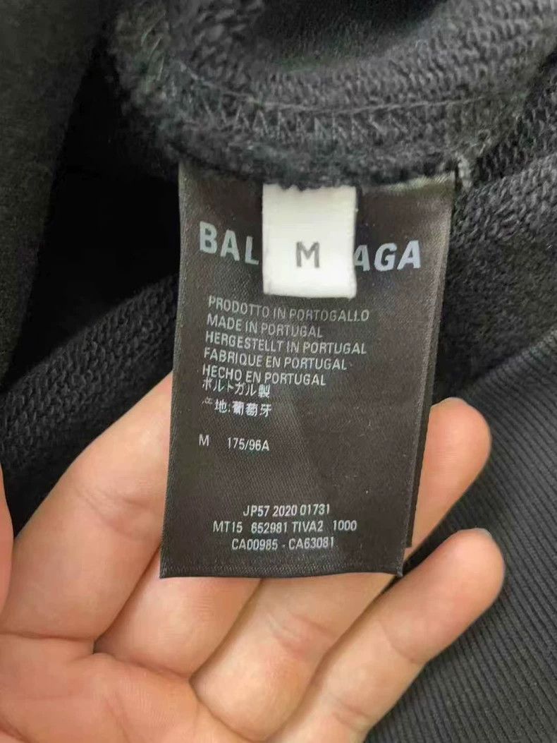 Balenciaga Balenciaga Portrait sweater Size US M / EU 48-50 / 2 - 5 Thumbnail