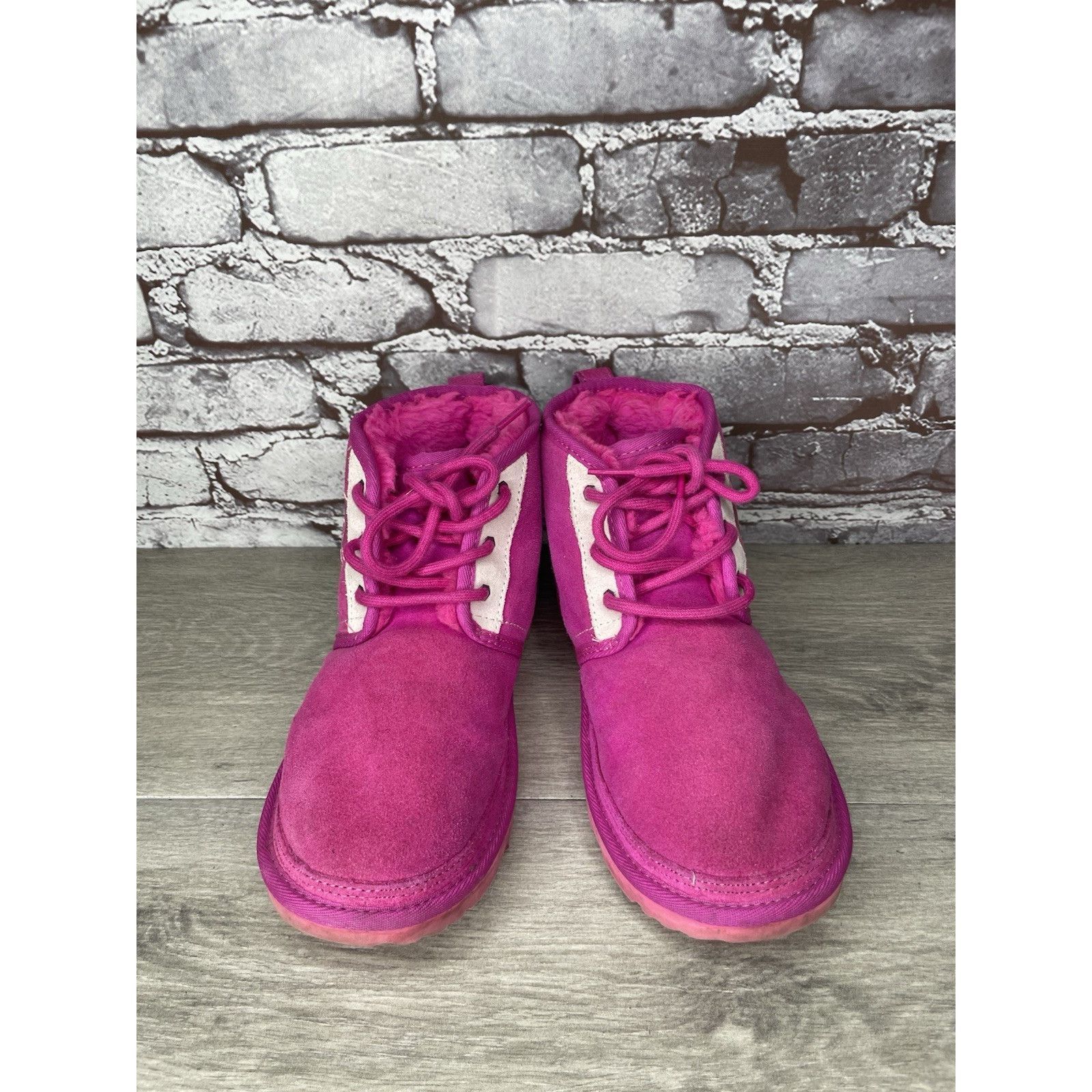 Ugg UGG PINK 🎀 Neumel Graphic Outline Authentic Fur Boots Kids Size US 6 / IT 36 - 2 Thumbnail