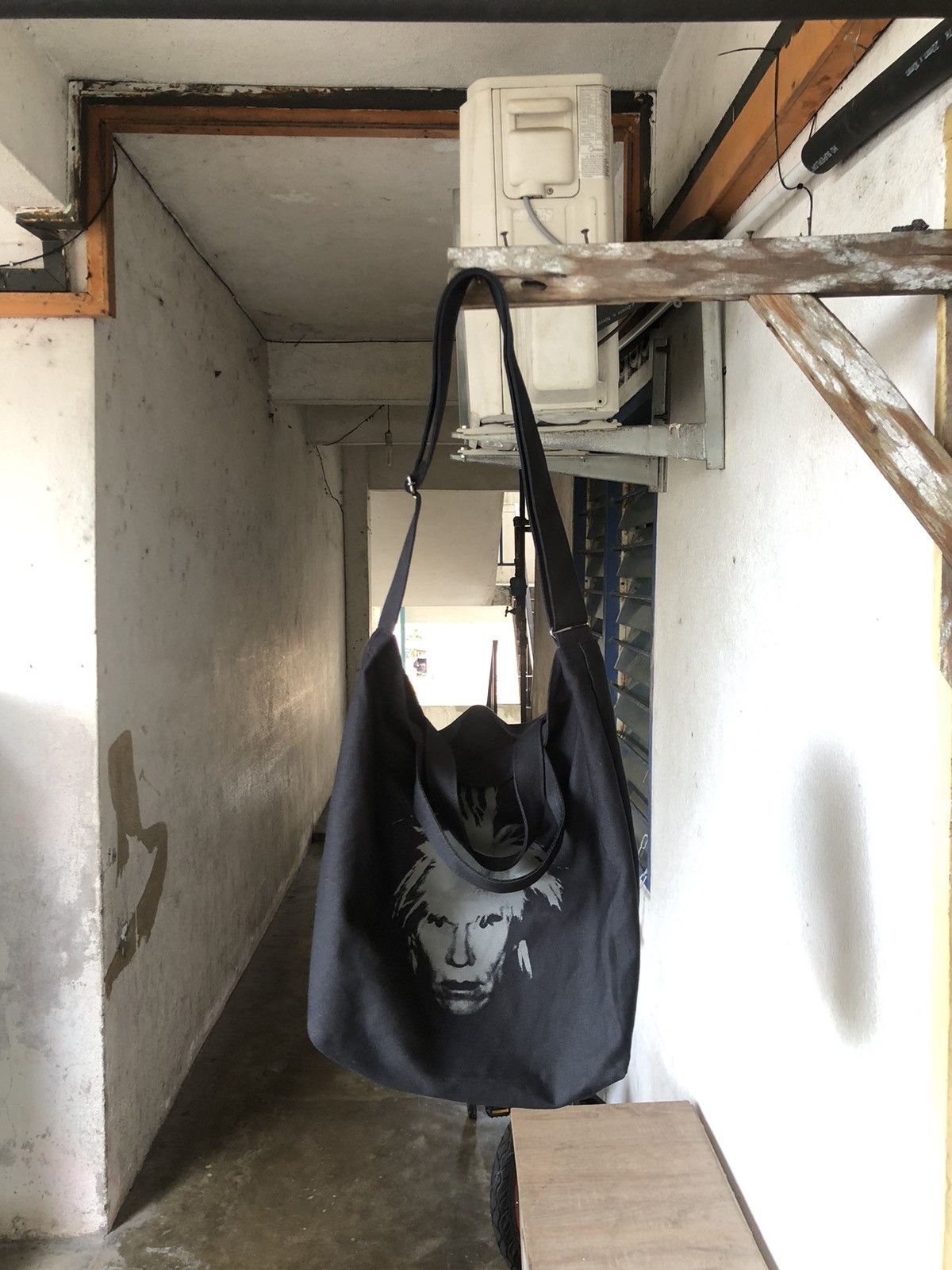 Kaws Rare❗️Kaws x Andy Warhol Cross body Bag/ Tote Bag Size ONE SIZE - 3 Thumbnail