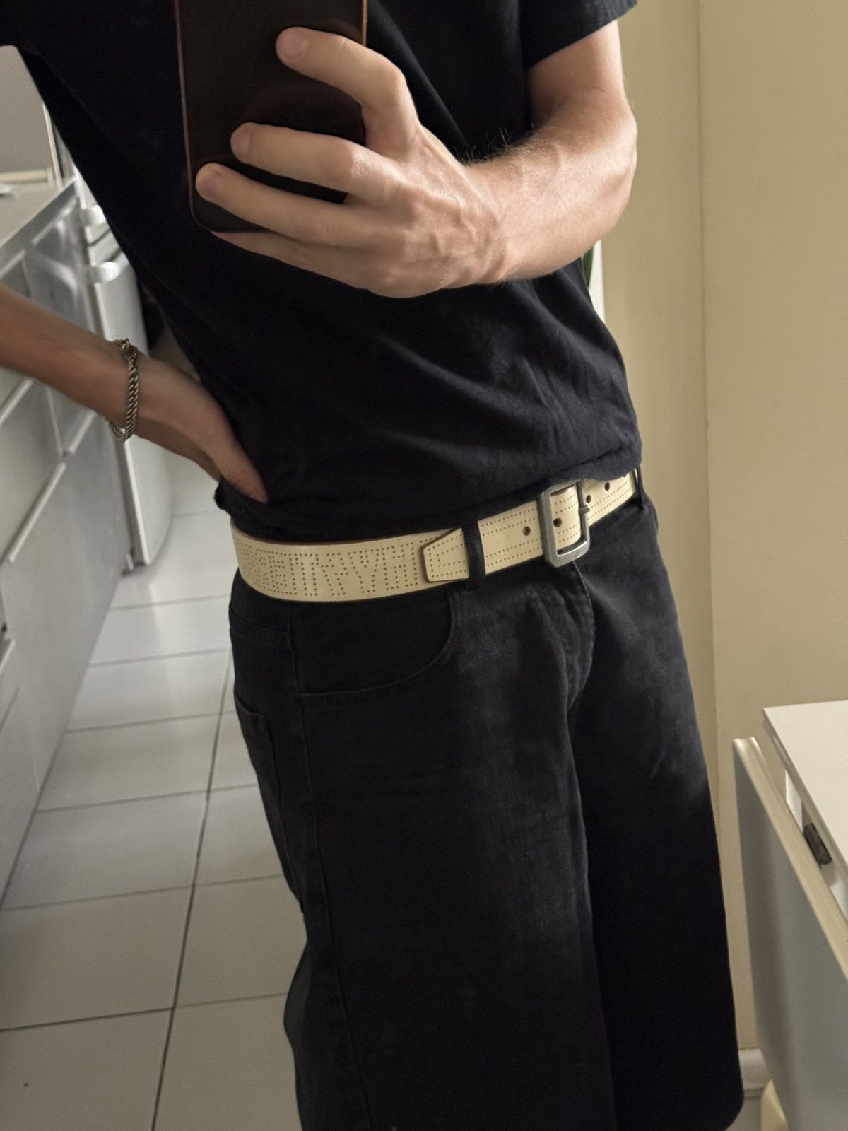 Hysteric Glamour Hysteric Glamour Repeat Logo Leather Belt(W31-36) Size ONE SIZE - 2 Thumbnail