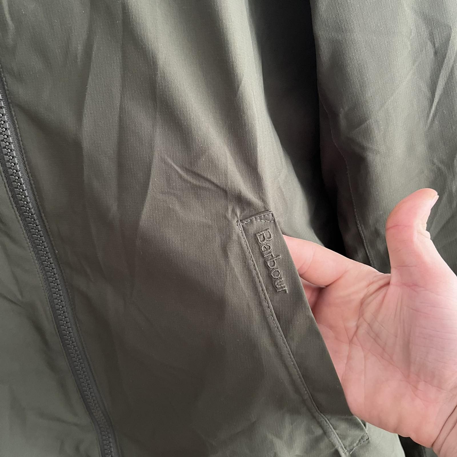 Barbour Barbour Whitburn Waterproof Olive Jacket Size M Size US M / EU 48-50 / 2 - 6 Thumbnail