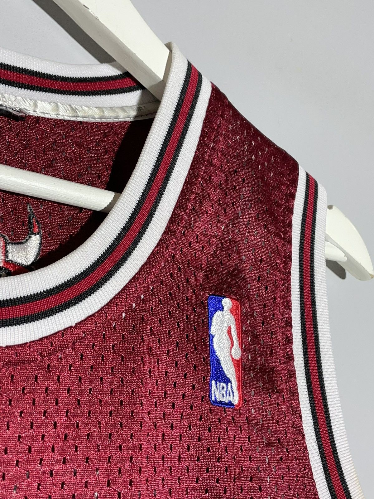 NBA #24 Michael Jordan Chicago Bulls Nike Vintage NBA Jersey Size US L / EU 52-54 / 3 - 5 Thumbnail