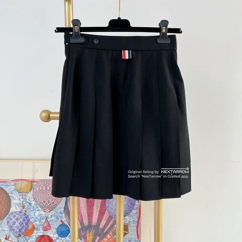 Thom Browne Thom Browne Black Pleated Skirt Size 36 3 Size 36" / US 14 / IT 50 - 2 Thumbnail