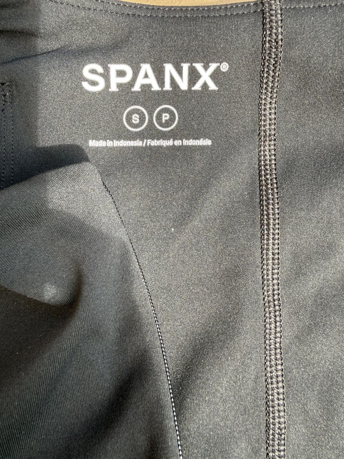 Spanx SPANX Shape Black Get Moving Zip Front Active Dress Shorts Size S / US 4 / IT 40 - 14 Thumbnail