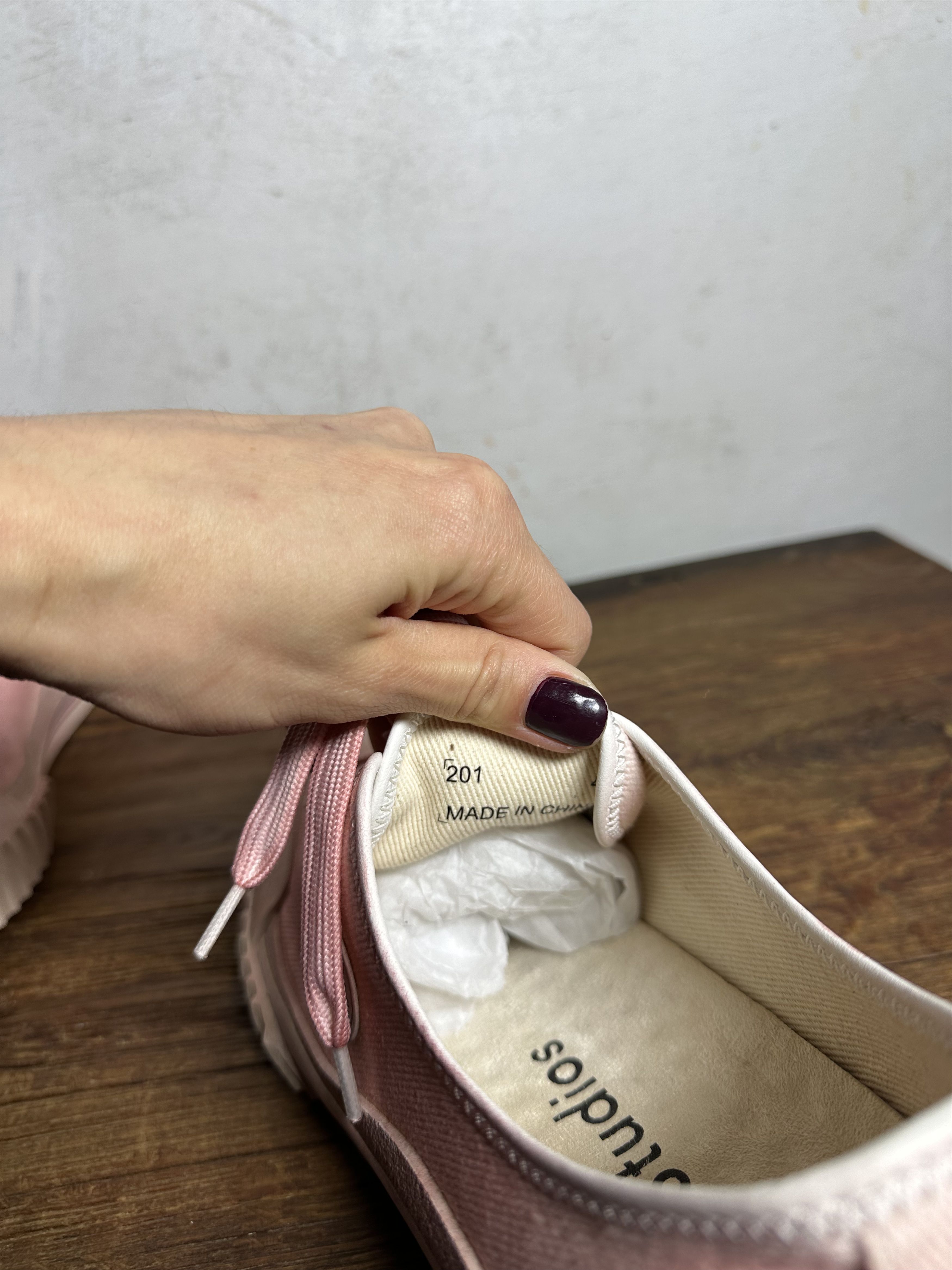 Acne Studios Acne Studios Brady Dipdye Sneaker Size US 11 / EU 44 - 18 Thumbnail