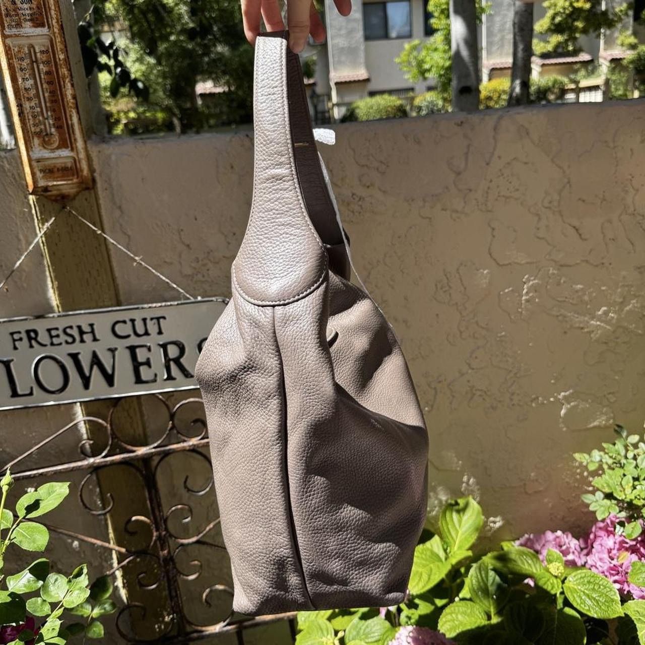 Dooney & Bourke Dooney & Bourke Grey Pebbled Leather Hobo Bag Size ONE SIZE - 5 Thumbnail