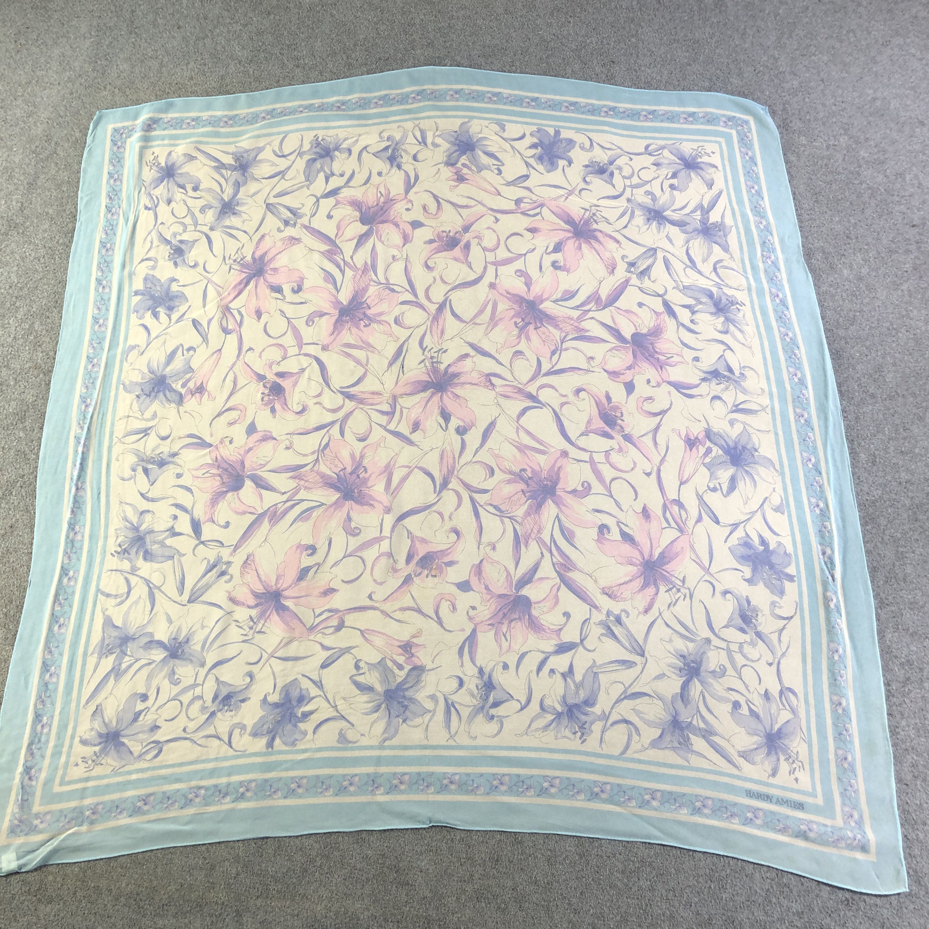 Hardy Amies Hardy Amies Floral Silk Scarf M1010 Size ONE SIZE - 2 Thumbnail