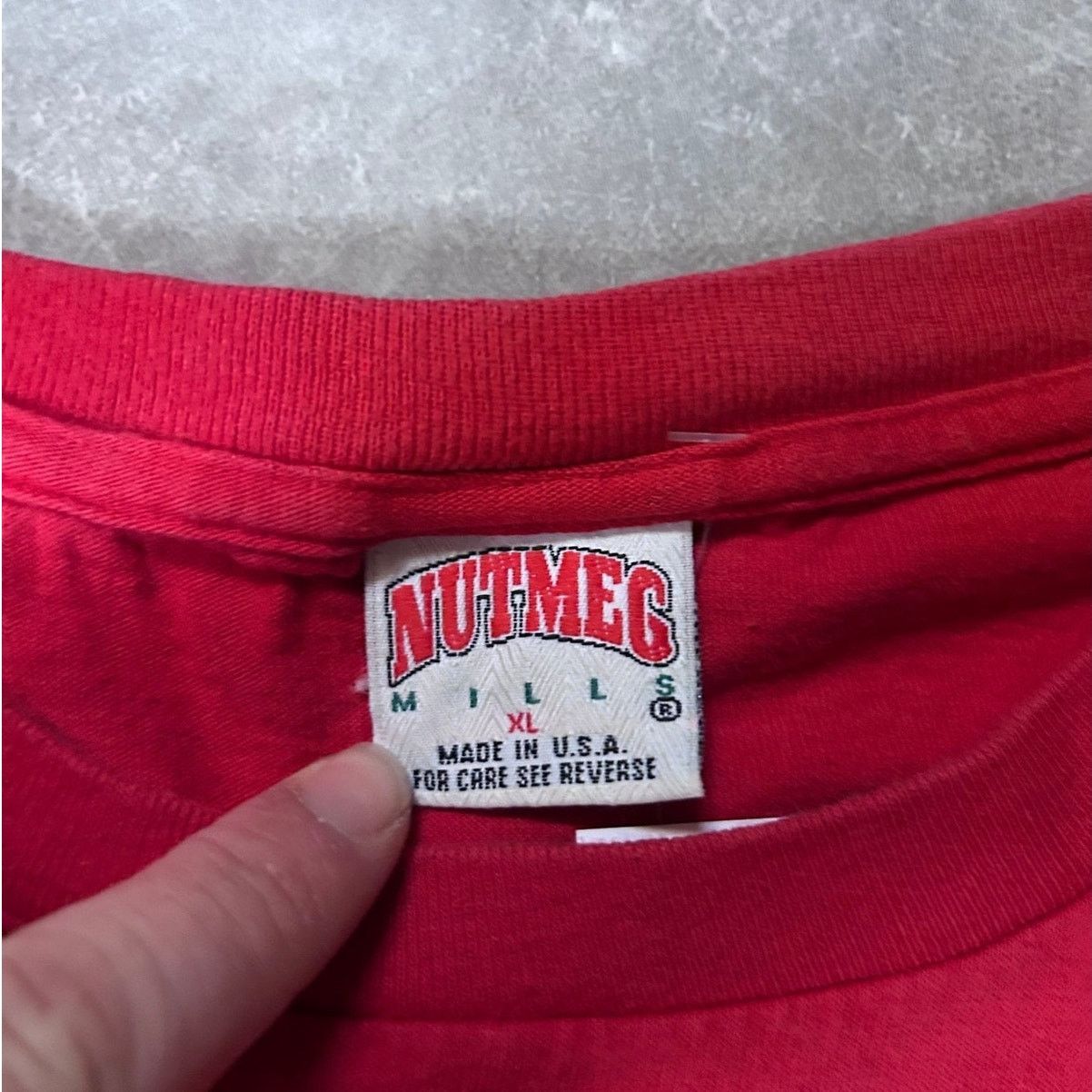 Nutmeg 90's Vintage Kansas City Chiefs Nutmeg Red T-Shirt -XL Size US XL / EU 56 / 4 - 3 Thumbnail
