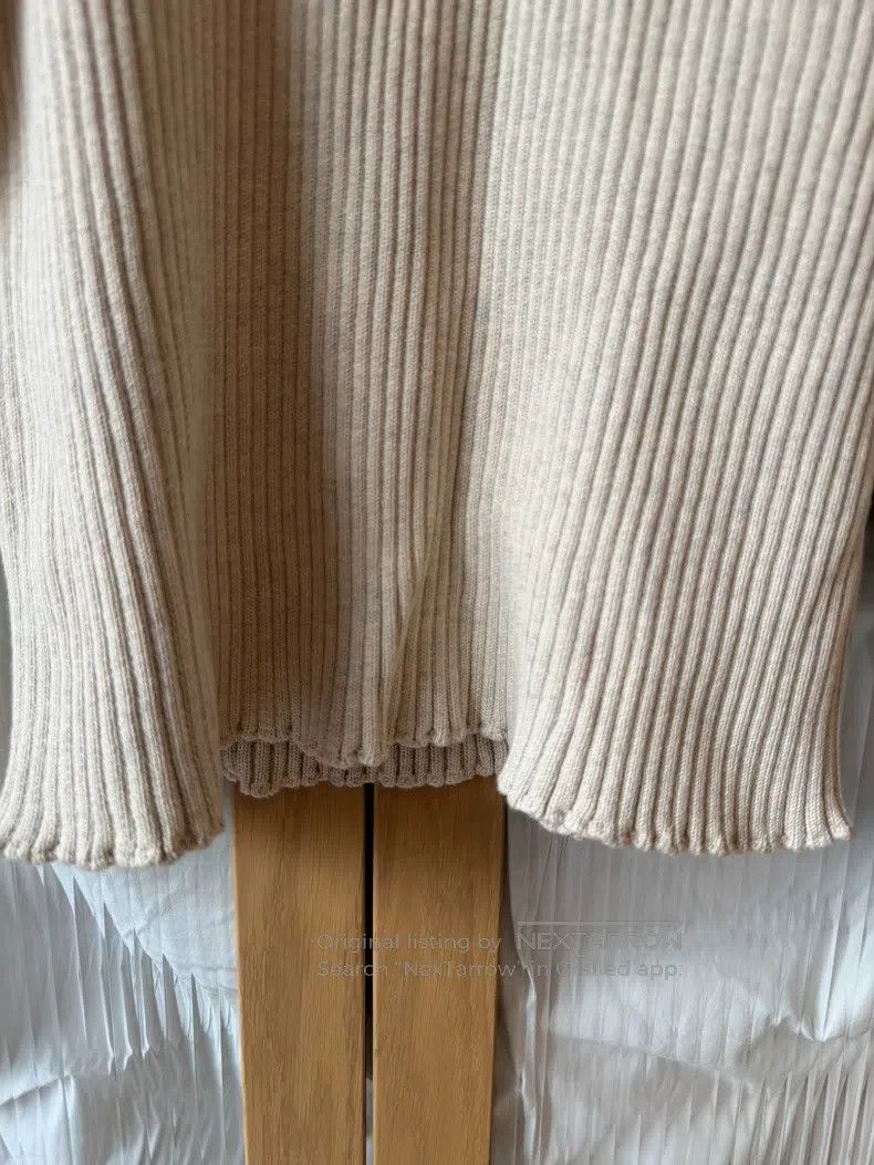 The Row The Row Beige two-tone patchwork turtleneck sweater Size S / US 4 / IT 40 - 4 Thumbnail