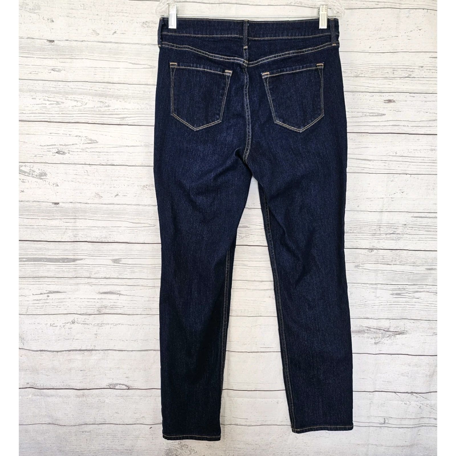 Old Navy VINTAGE? No. Old Navy Womens Wow Straight Jeans Sz 10 Blue Dark Wash High Rise Size 32" / US 10 / IT 46 - 3 Thumbnail
