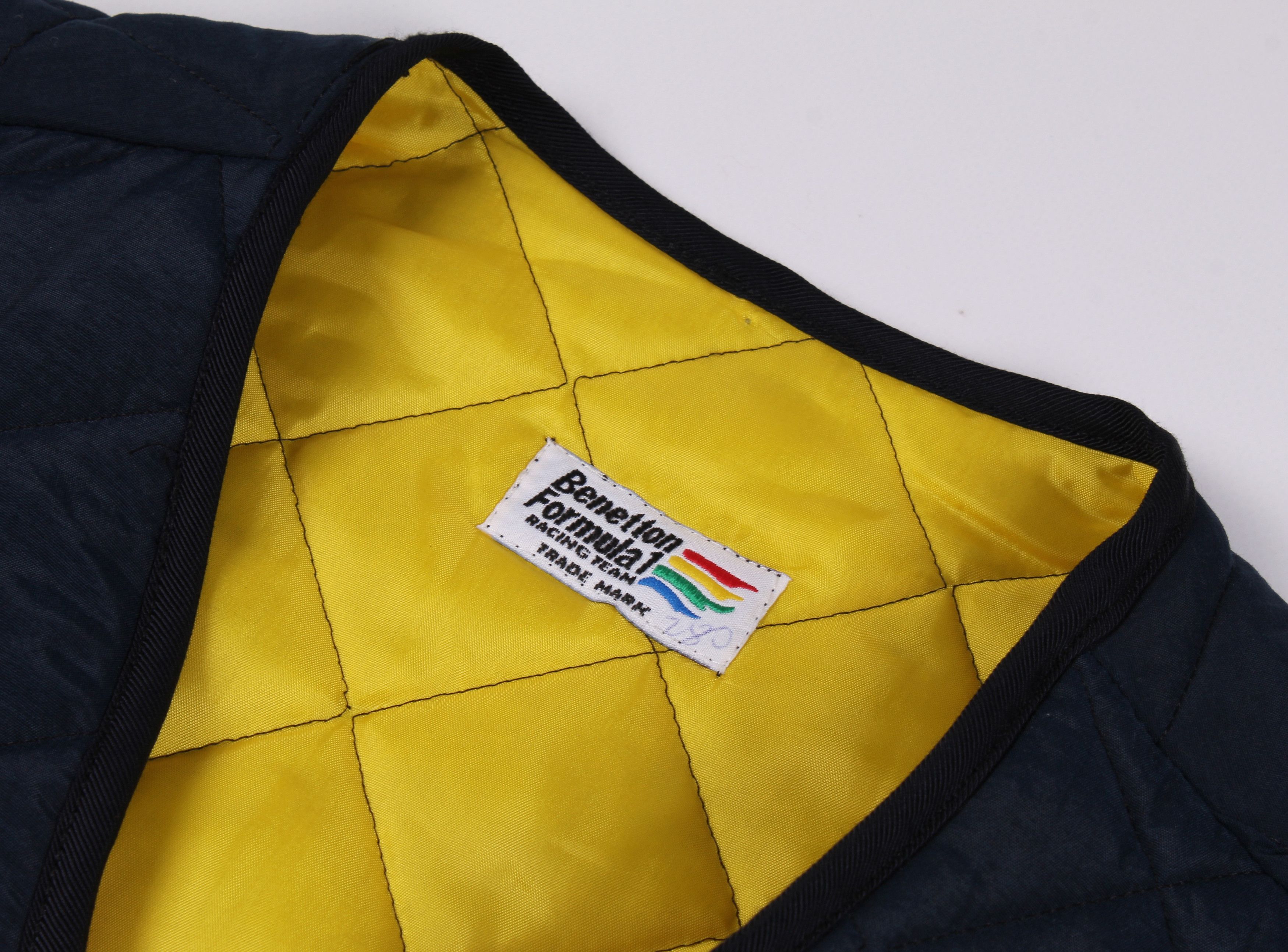 Benetton × Formula 1 Vintage Rare Benetton Formula 1 Uno Racing Team Quilted Vest Size US M / EU 48-50 / 2 - 4 Thumbnail