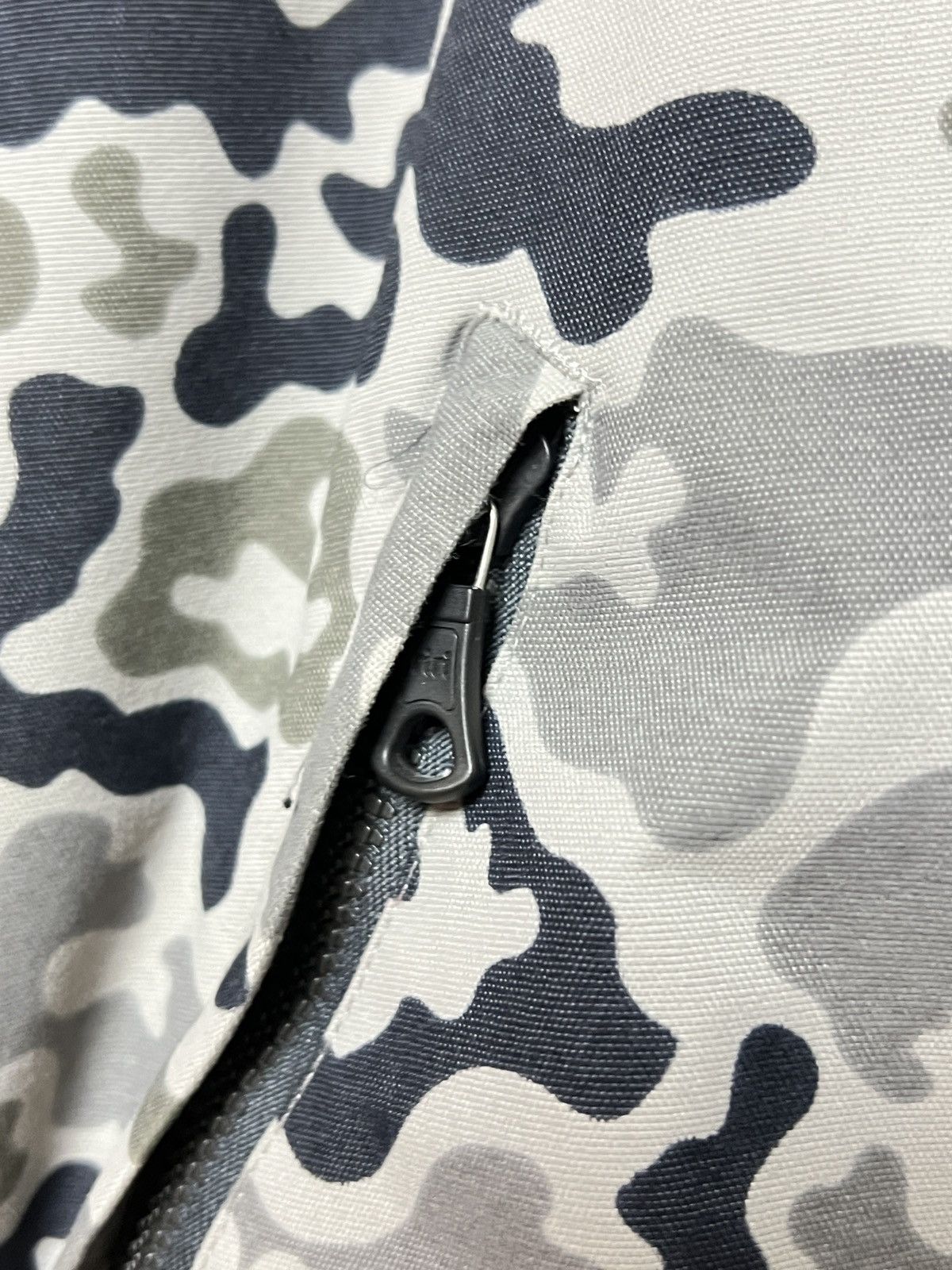 ADDICT addict y2k camo jacket Size US L / EU 52-54 / 3 - 6 Thumbnail
