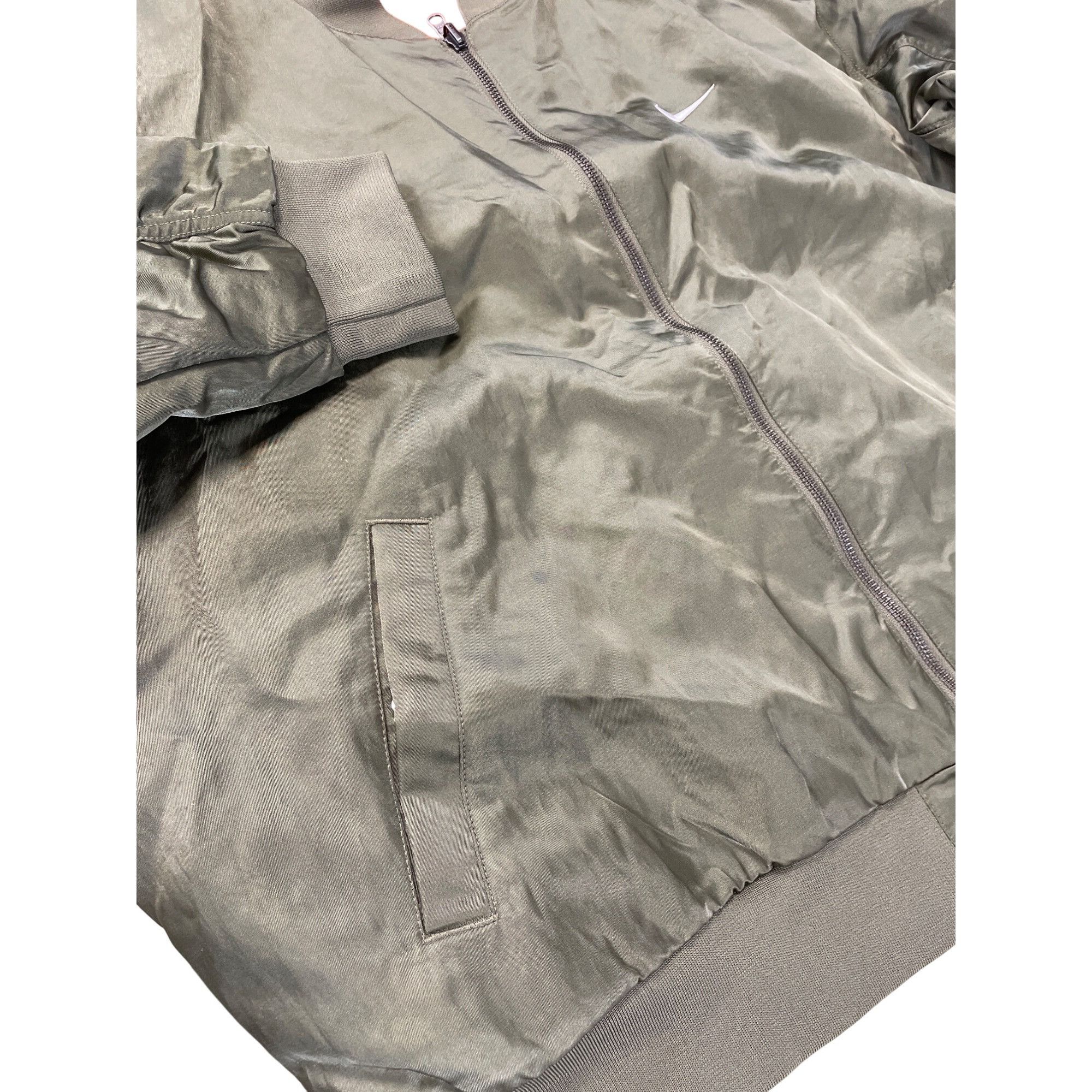 Nike Nike Mens Olive Green orange reversible Bomber Jacket SZ 1X Size US XL / EU 56 / 4 - 3 Thumbnail