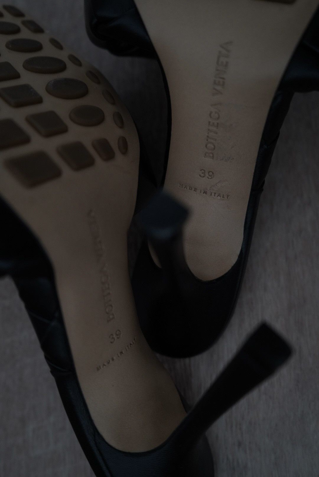 Bottega Veneta Bottega Veneta Lido Mules Black 39 Size US 9 / IT 39 - 13 Thumbnail