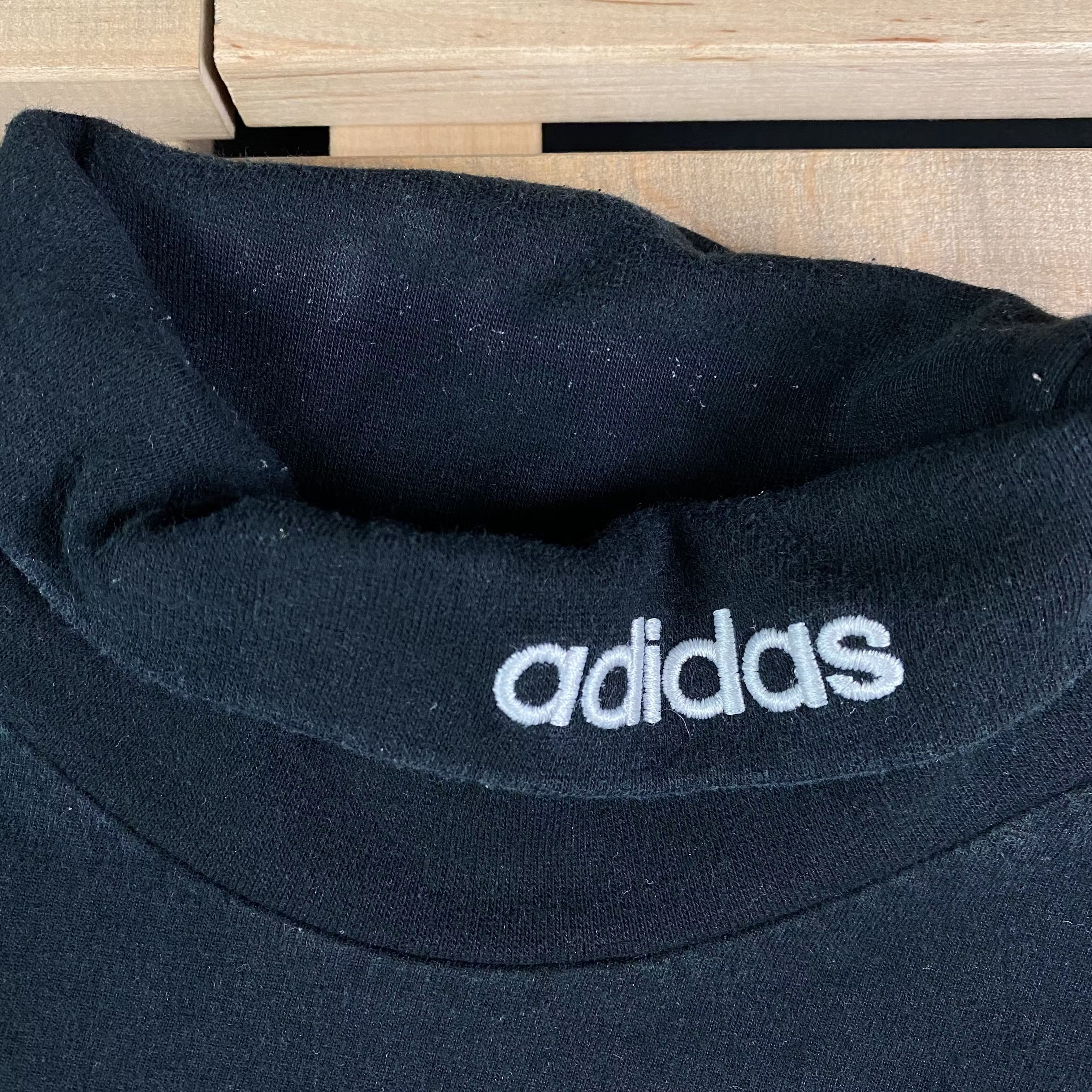 Adidas × Vintage Men’s Sweatshirt Long Sleeve Adidas Vintage Size XL Size US XL / EU 56 / 4 - 4 Thumbnail