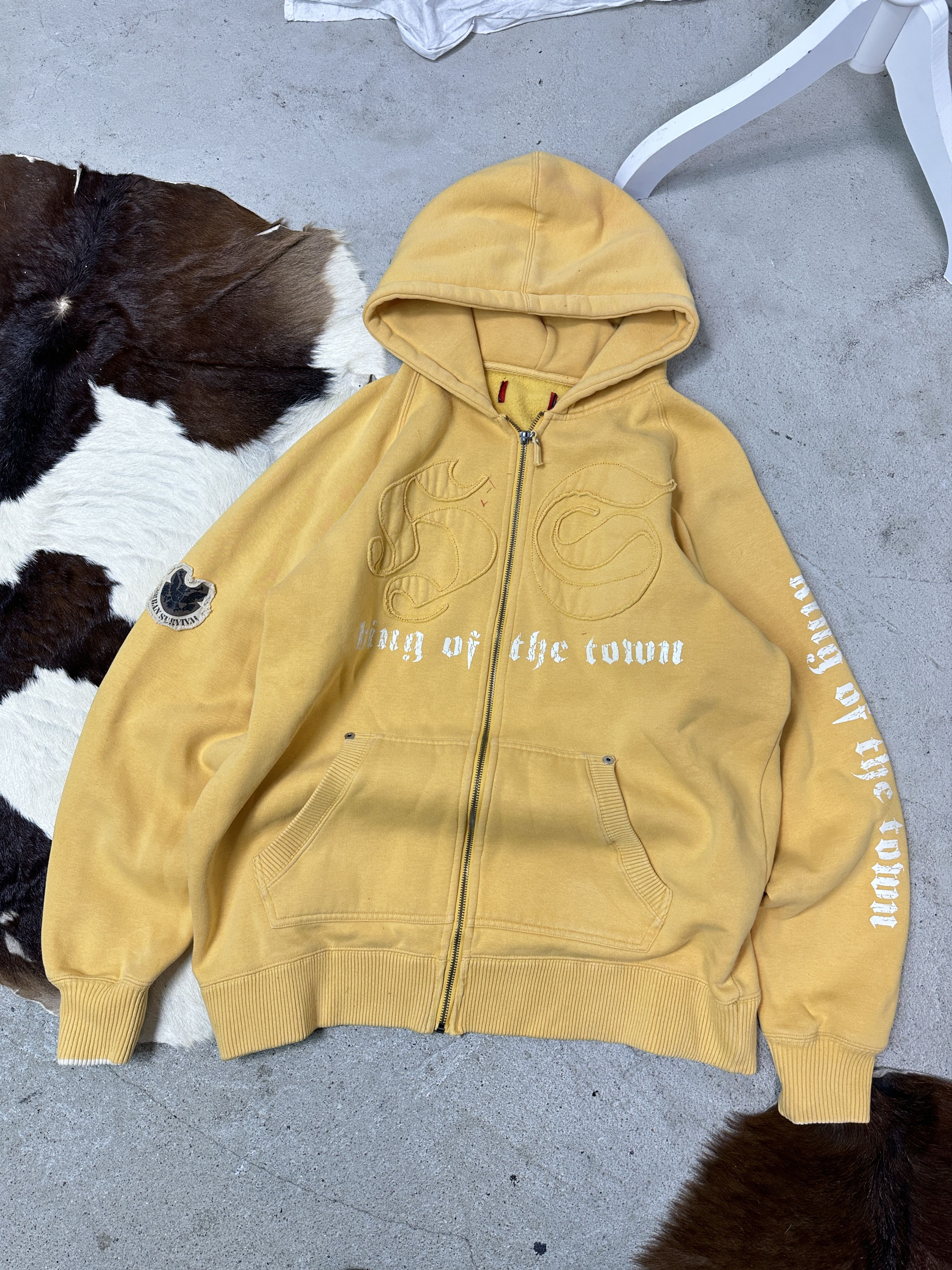 Vintage Vintage King of the Town Hip-Hop Zip Hoodie Y2K Size US XXL / EU 58 / 5 - 2 Thumbnail