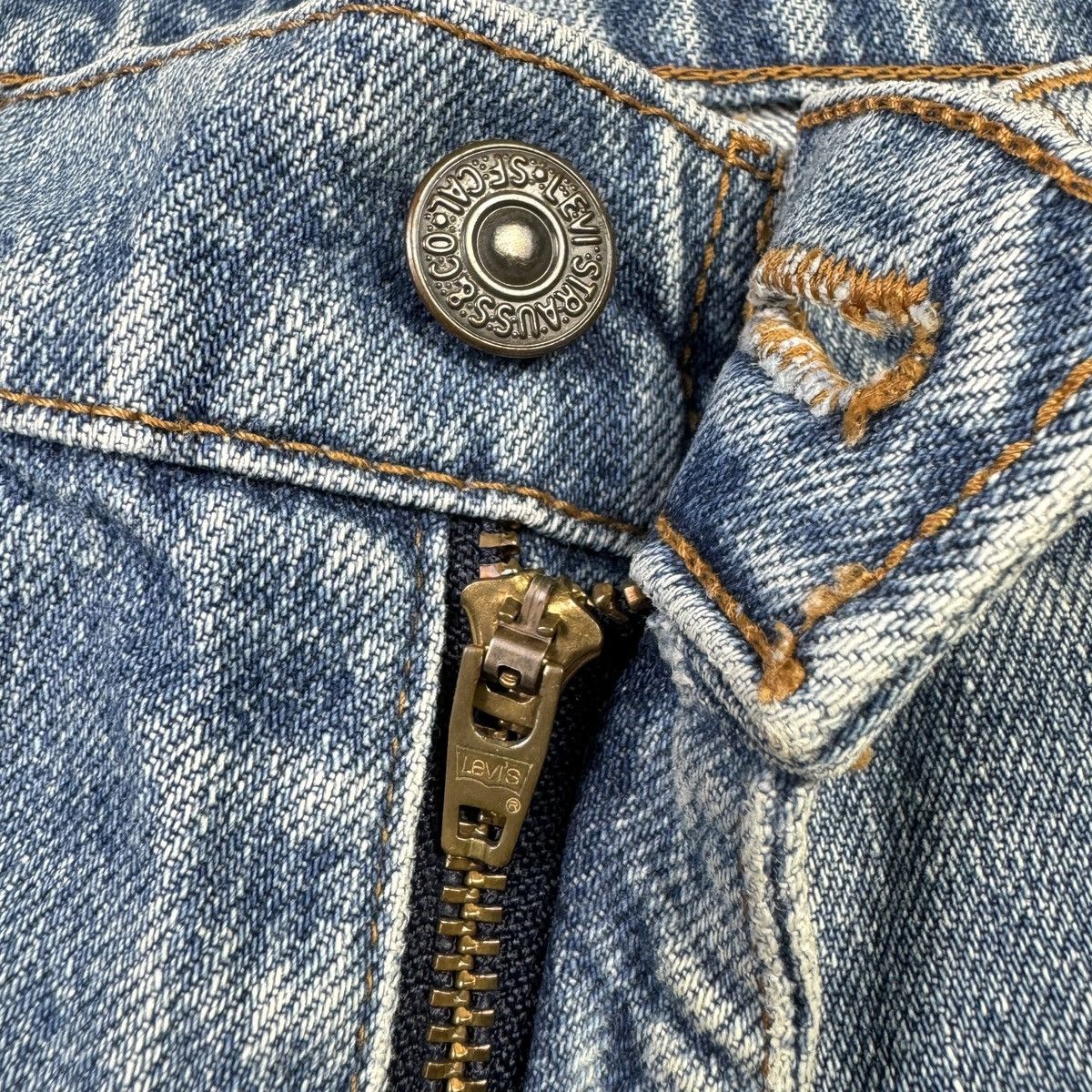 If Six Was Nine × Levi's × Vintage 💥Vintage 90s Levis 503 Distressed Light Blue Jean Size US 34 / EU 50 - 9 Thumbnail