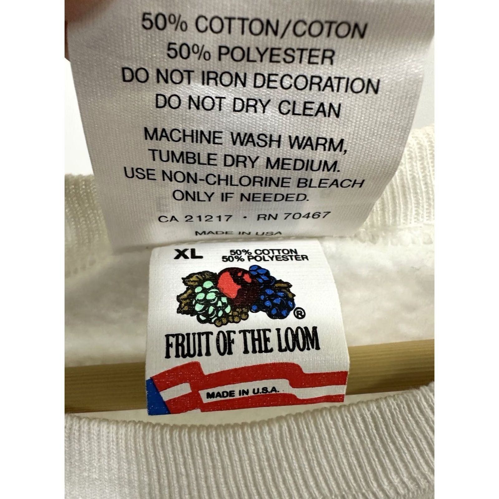 Fruit Of The Loom VTG Conway Twitty Country Music Icon Heart Raglan Crewneck Tour Sweatshirt XL Hoodie Men White Guitar Concert 90s Fans Womens Mens Size US XL / EU 56 / 4 - 4 Thumbnail