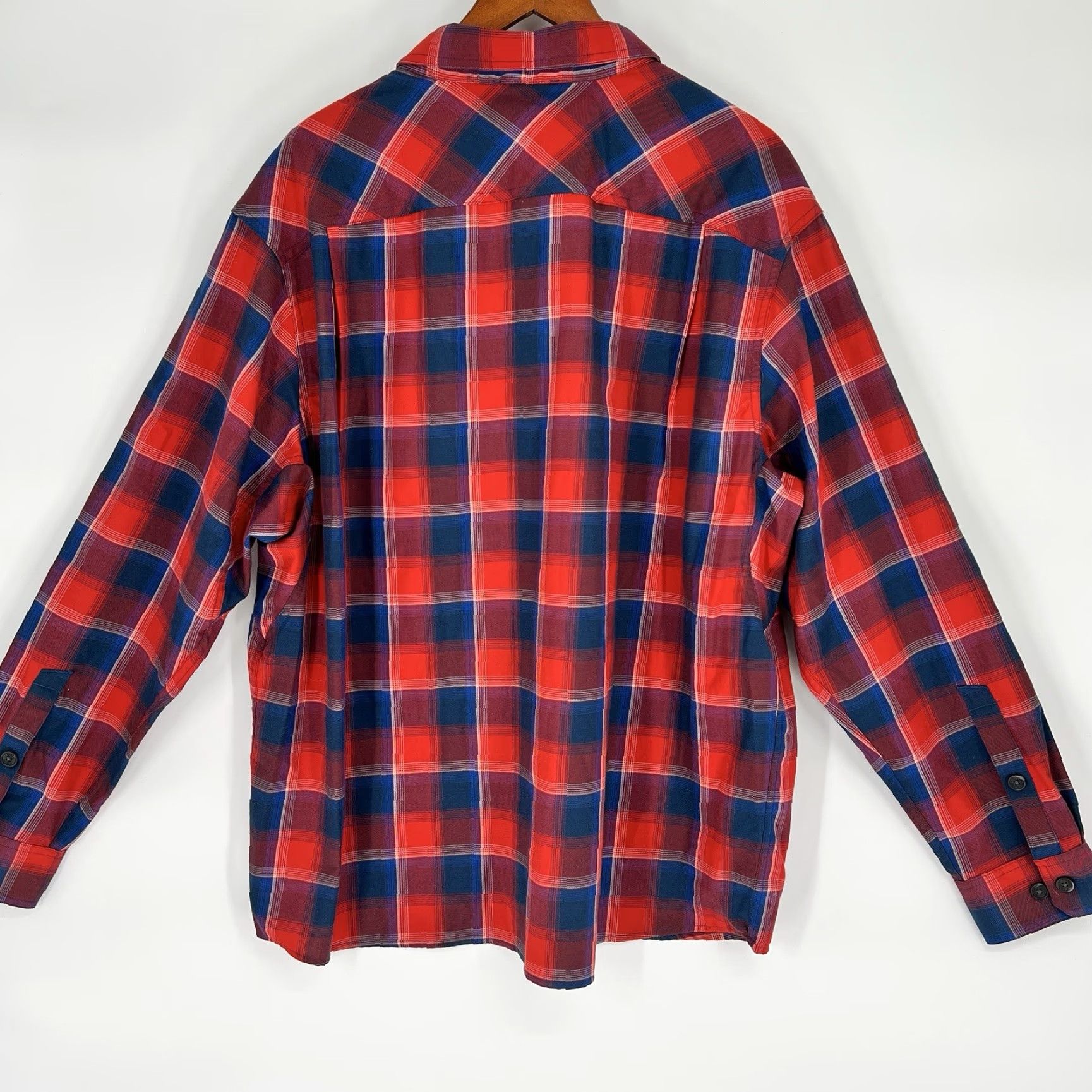 Vintage Duluth Men’s AKHG Standard Fit Red Button-Down Plaid Shirt XL NWT Size US XL / EU 56 / 4 - 6 Thumbnail