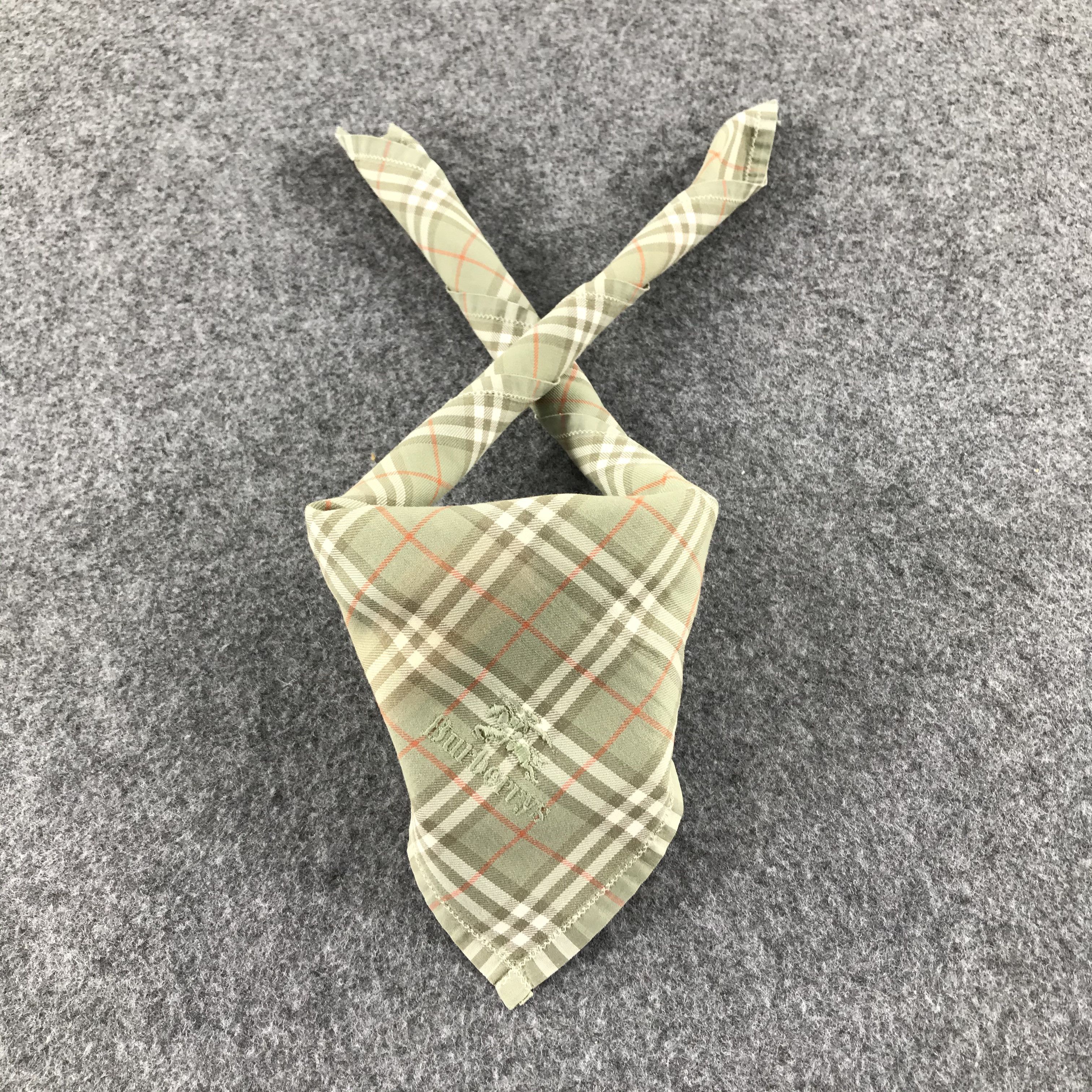 Burberry Burberrys Nova Check Handkerchief Neckerchief Bandana H307 Size ONE SIZE - 2 Thumbnail