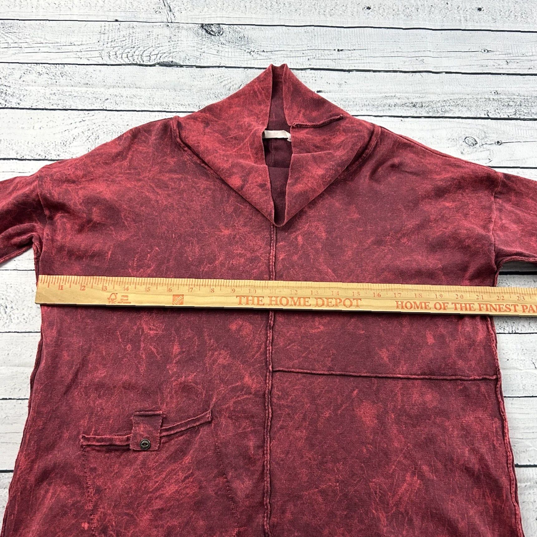 Soft Surroundings Soft Surroundings Shirt Women's Medium Red Long Sleeve Pigment Dyed Button-Up Solid Modern Shirt Womens M Red Size M / US 6-8 / IT 42-44 - 4 Thumbnail