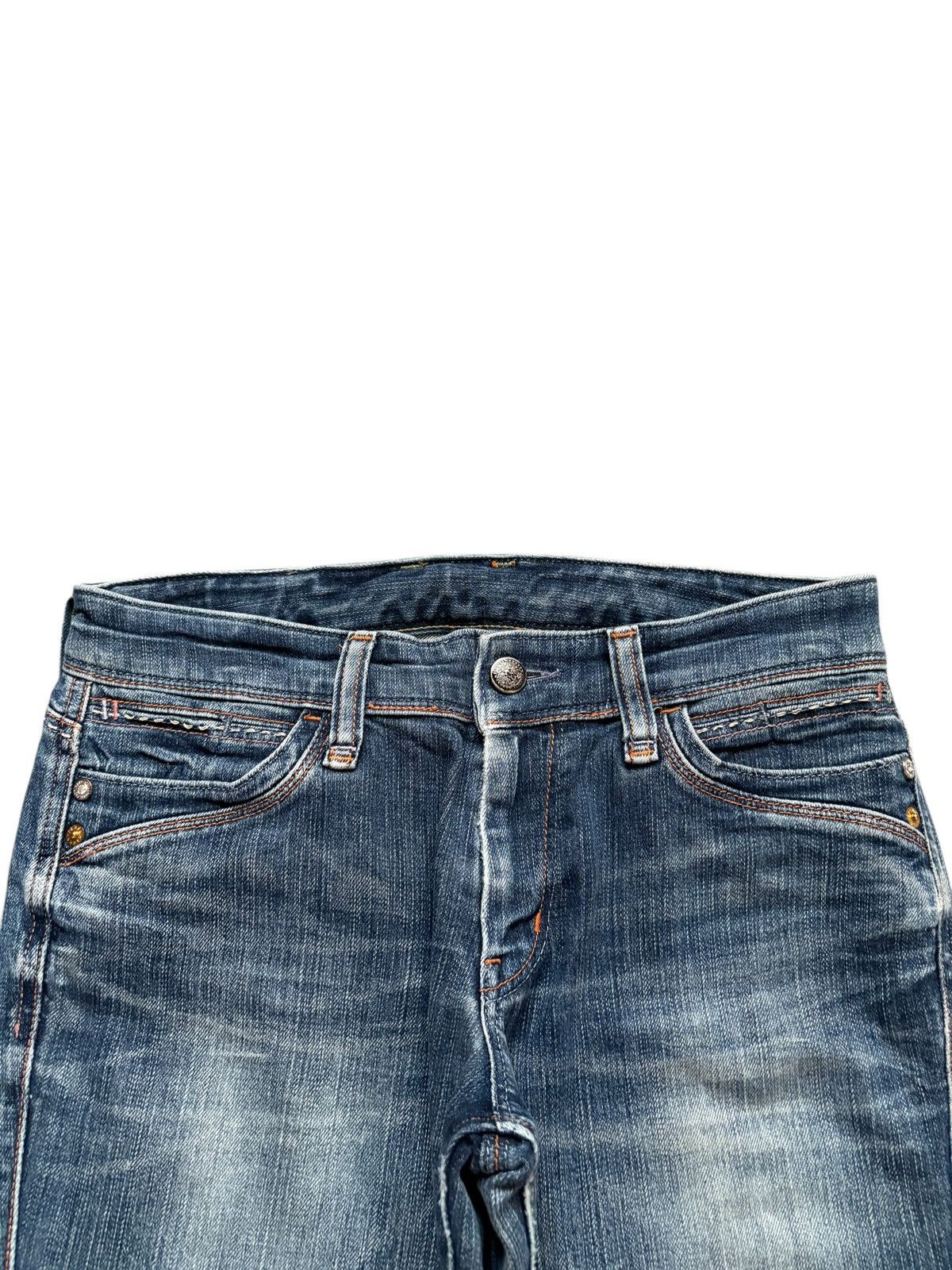 Japanese Brand Vintage Japanese Brand Faded Wash Studded Flare Jeans Size US 31 - 4 Thumbnail