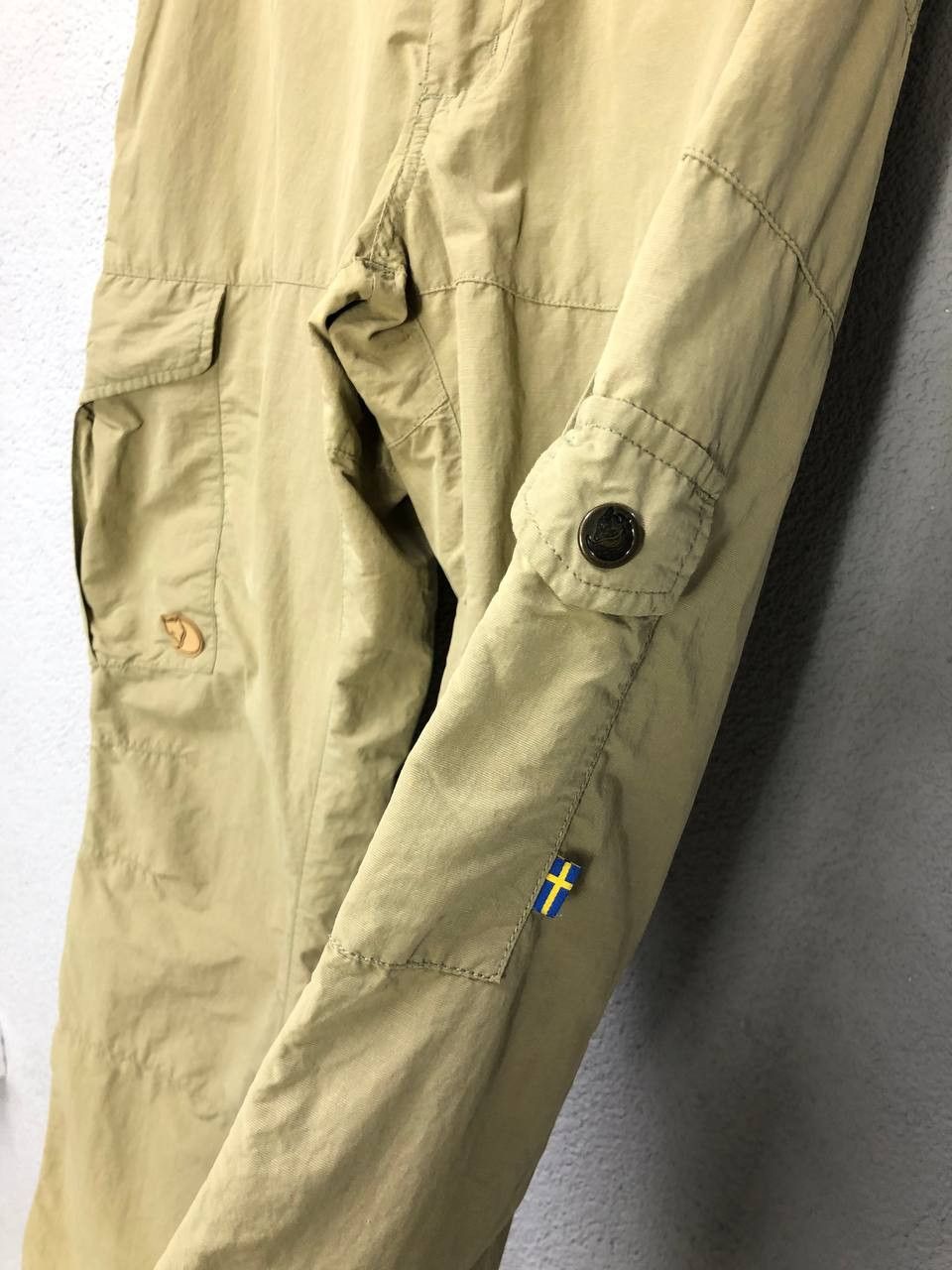 Fjallraven Fjallraven mens cargo pants size 50 / W 34 L 34 Size US 34 / EU 50 - 7 Thumbnail