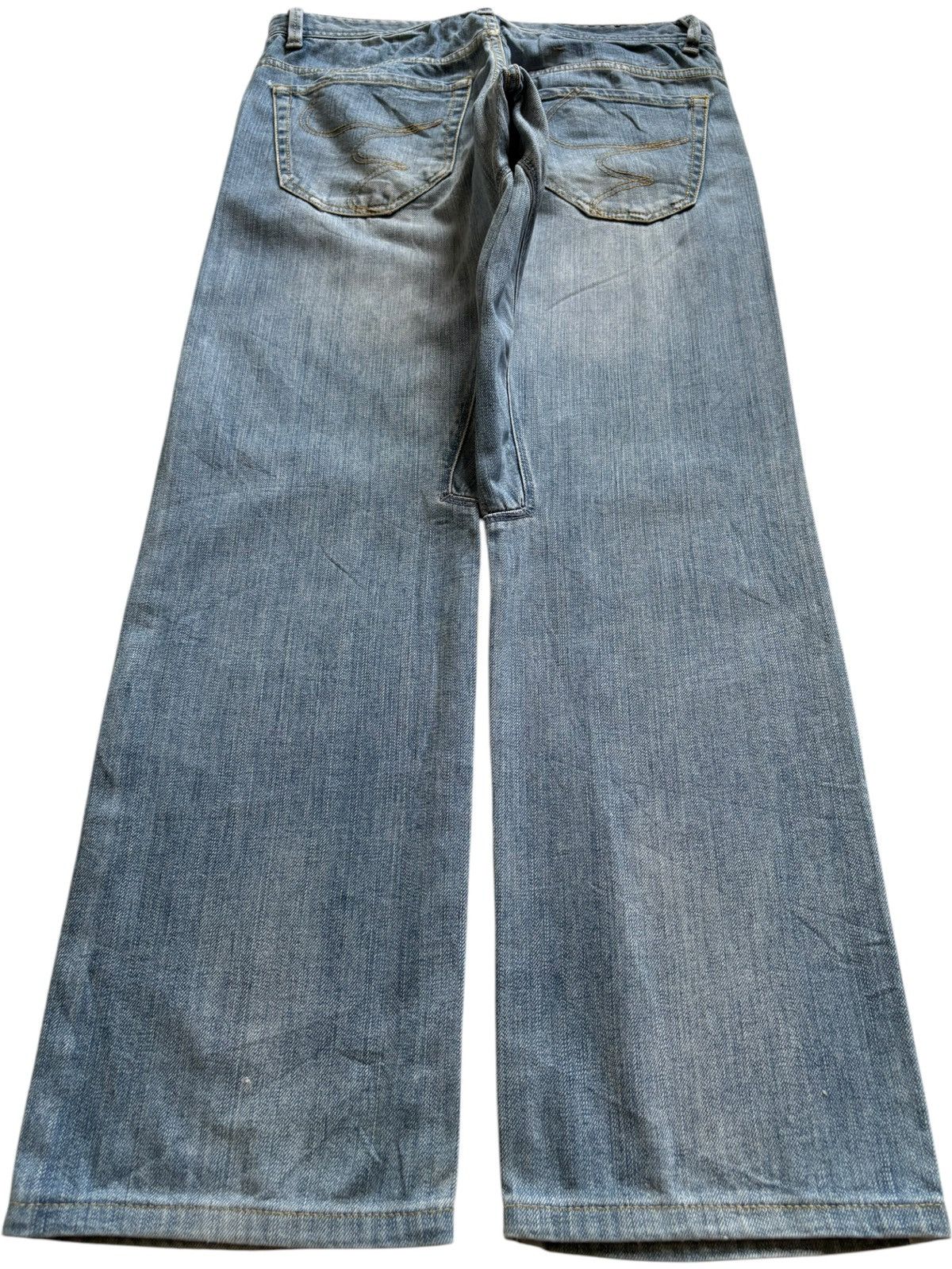 Japanese Brand Vintage Japanese Brand Faded Wash Loose Jeans Size US 30 / EU 46 - 2 Thumbnail