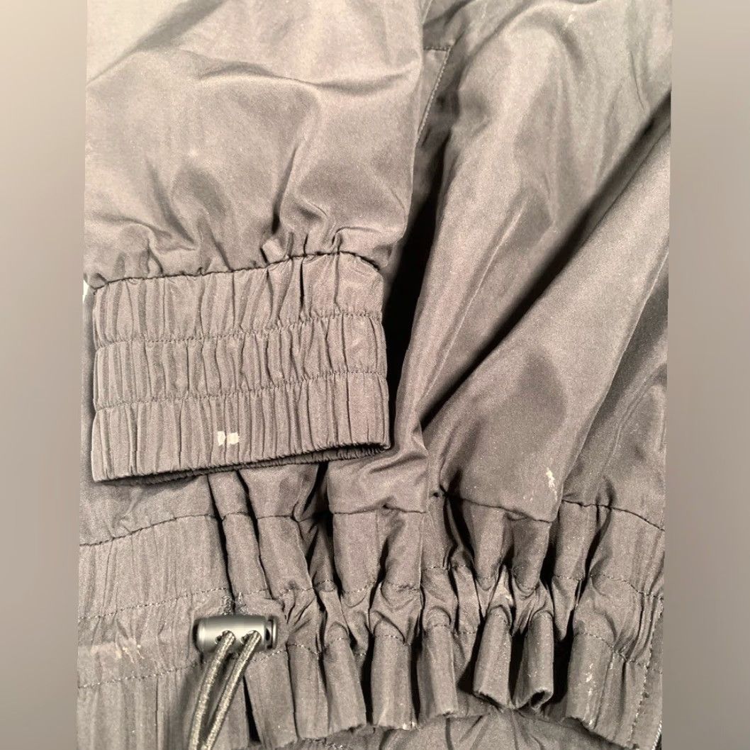 Vintage White Fox Boutique Black Windbreaker Jacket Medium M Womens Nylon Active Basic Jacket 2020s? Size M / US 6-8 / IT 42-44 - 5 Thumbnail