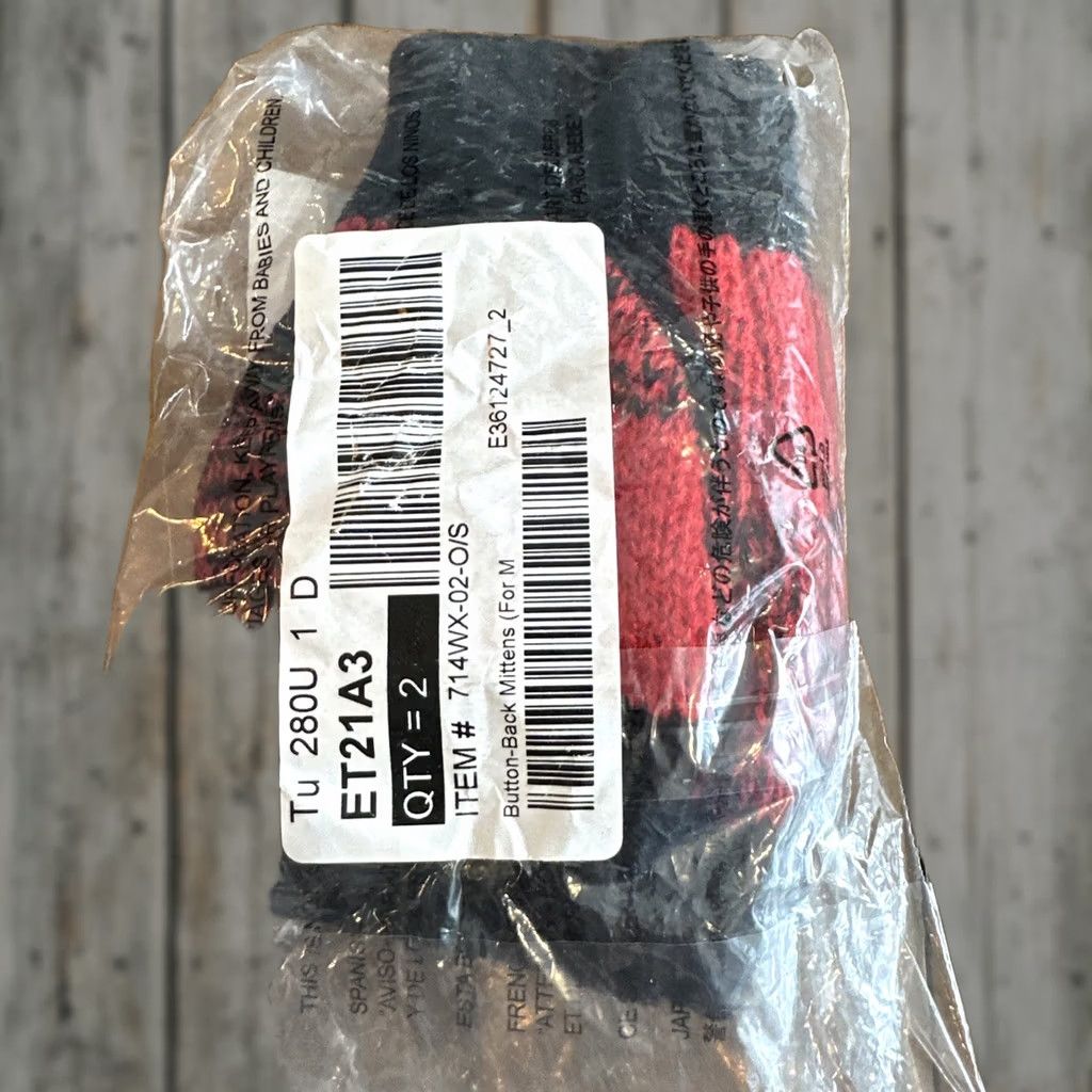 KAVU KAVU Buttonback Lumberjack Red Black One Size Women's Size ONE SIZE - 1 Thumbnail