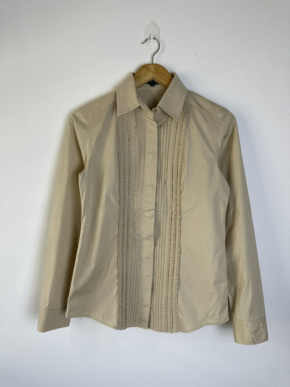 Burberry Burberry Pleated Button Up Shirt Size M / US 6-8 / IT 42-44 - 1 Thumbnail